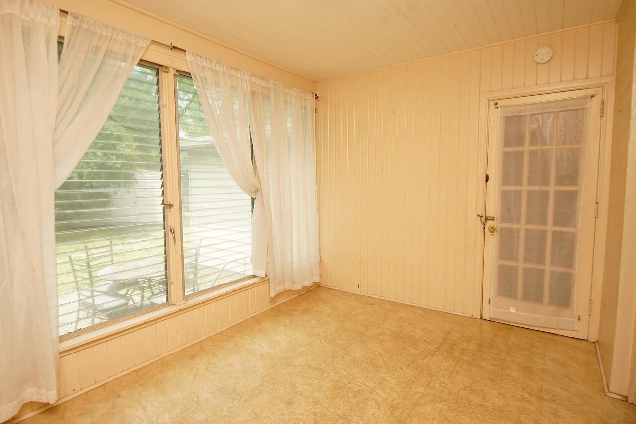 GARNIERS BEACH - Residential