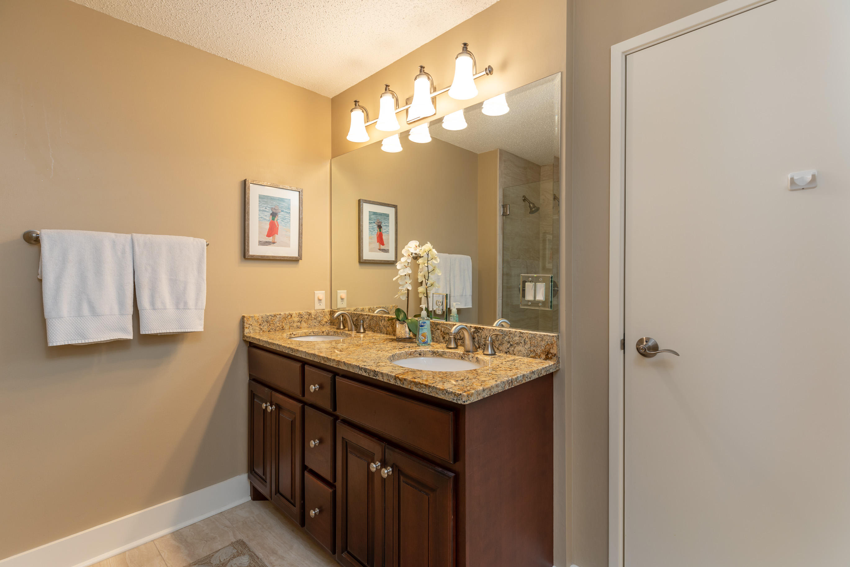 SUMMIT AT TOPS'L (THE) - Residential