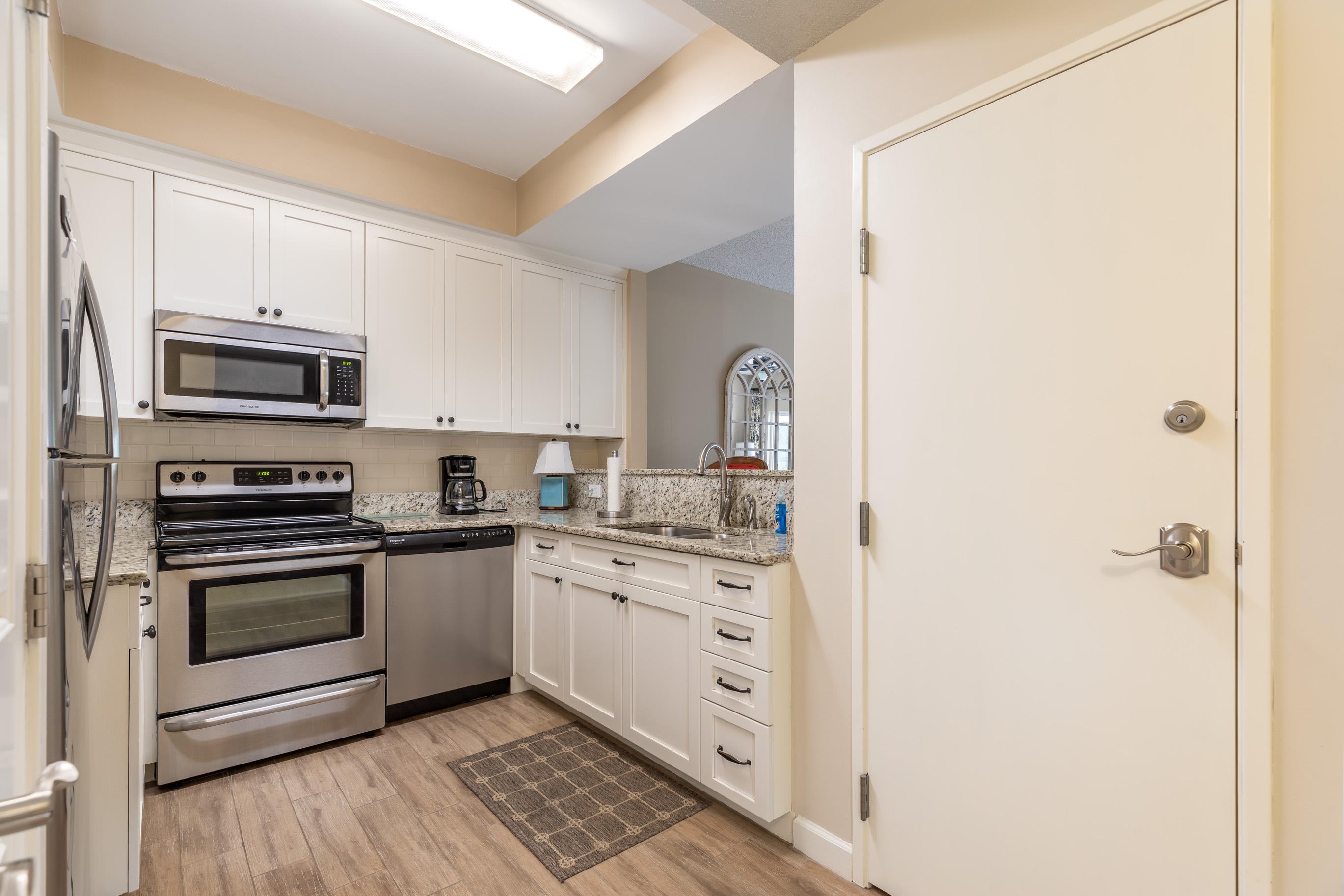 SUMMIT AT TOPS'L (THE) - Residential