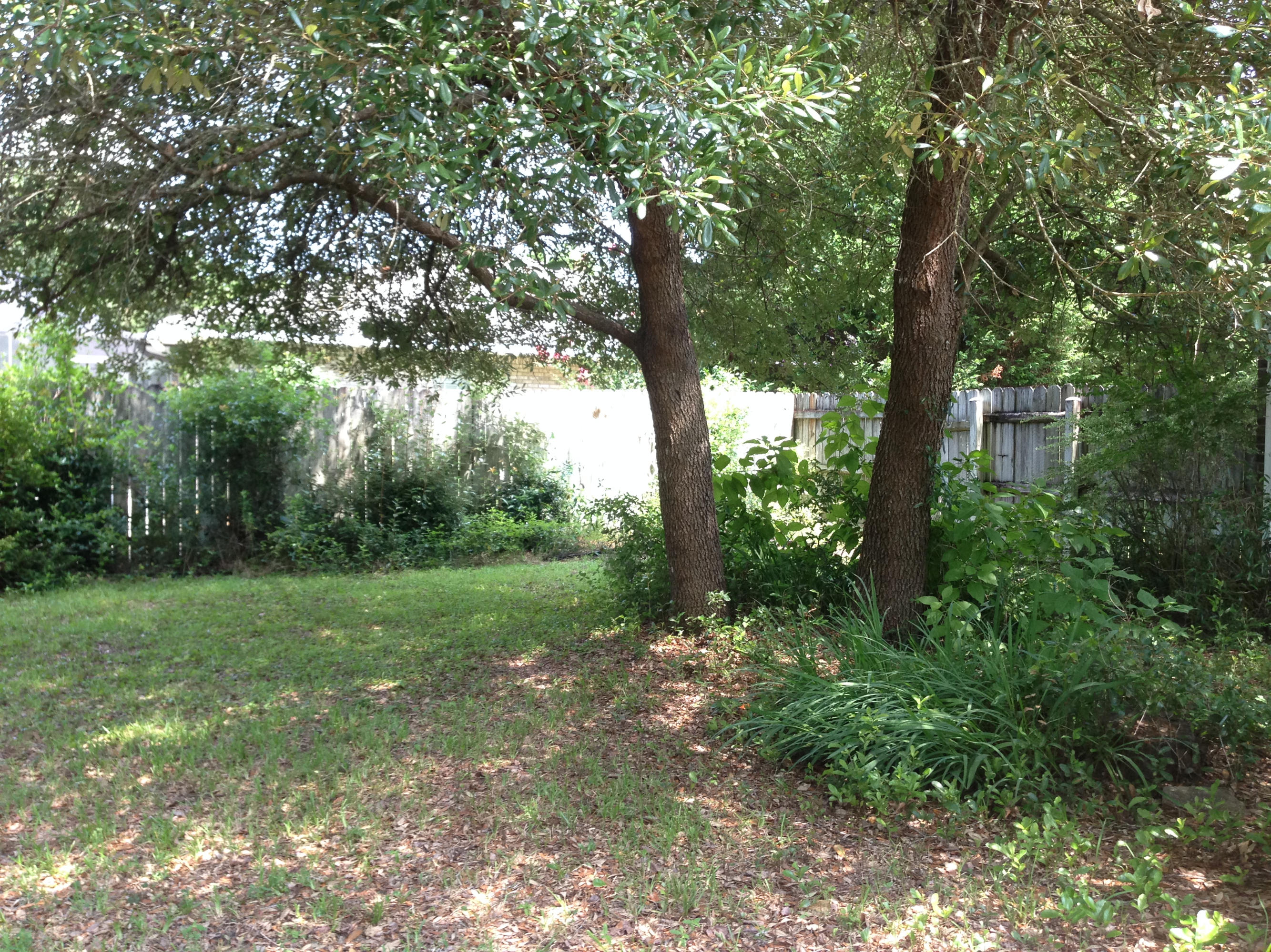 ROCKY BAYOU ESTATES 11B - Residential