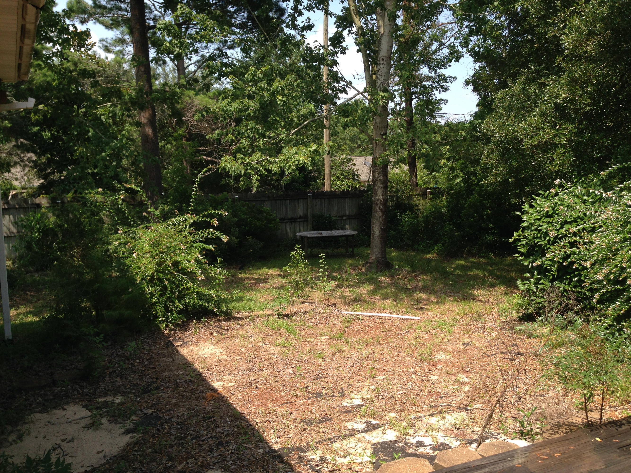 ROCKY BAYOU ESTATES 11B - Residential