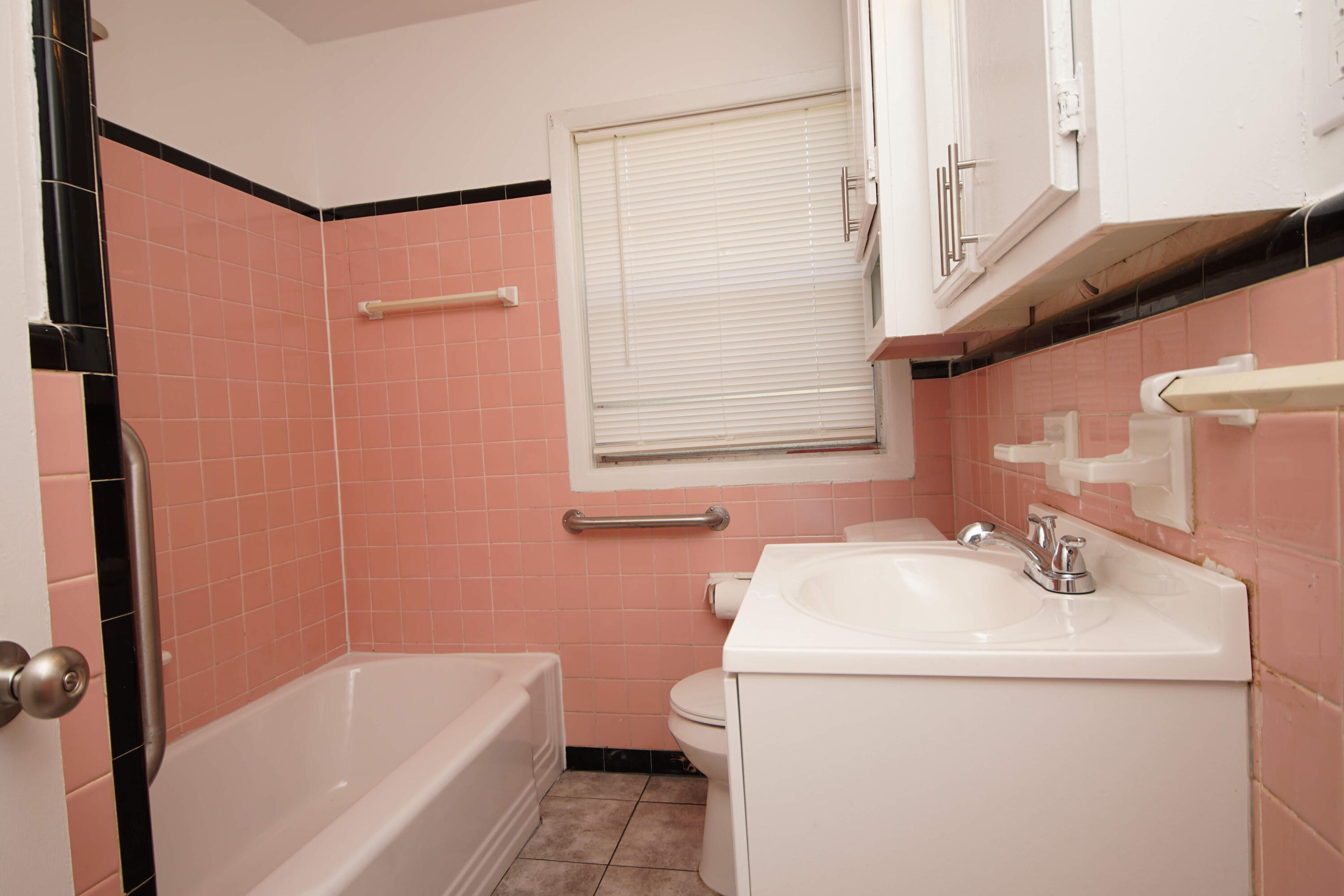 VALPARAISO PLAT 01 - Residential Lease