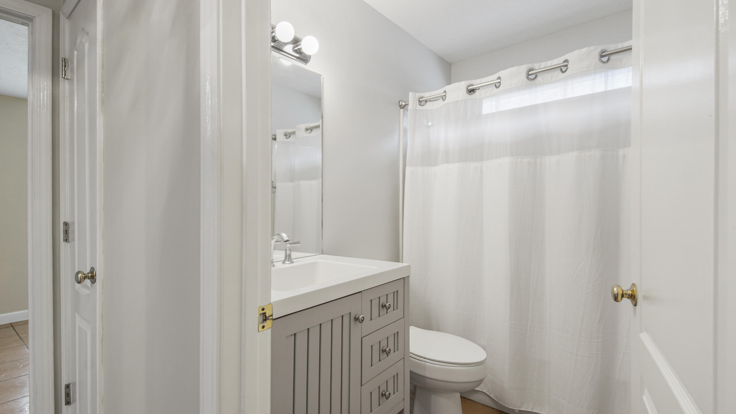 SEACLUSION BEACH - Residential