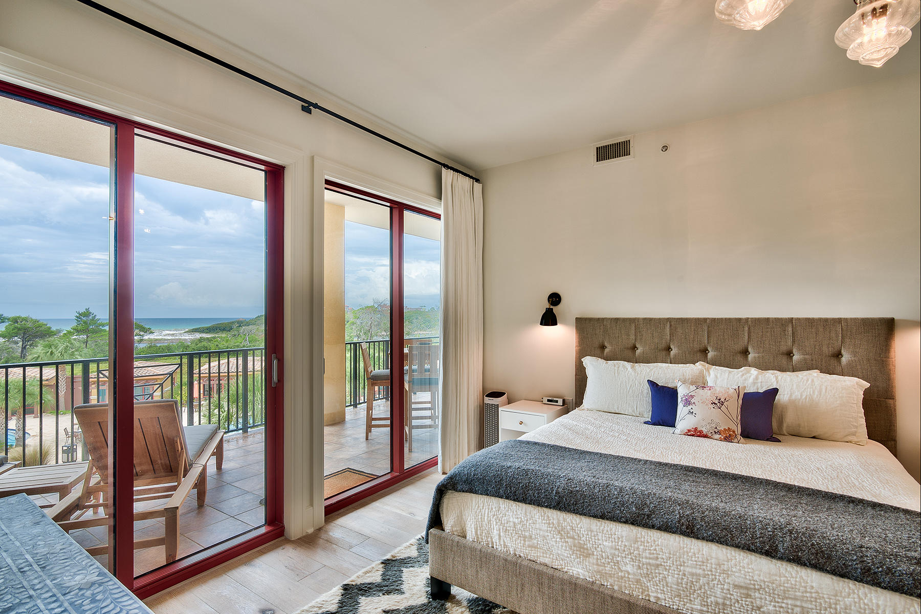 SANCTUARY BY THE SEA CONDO - Residential