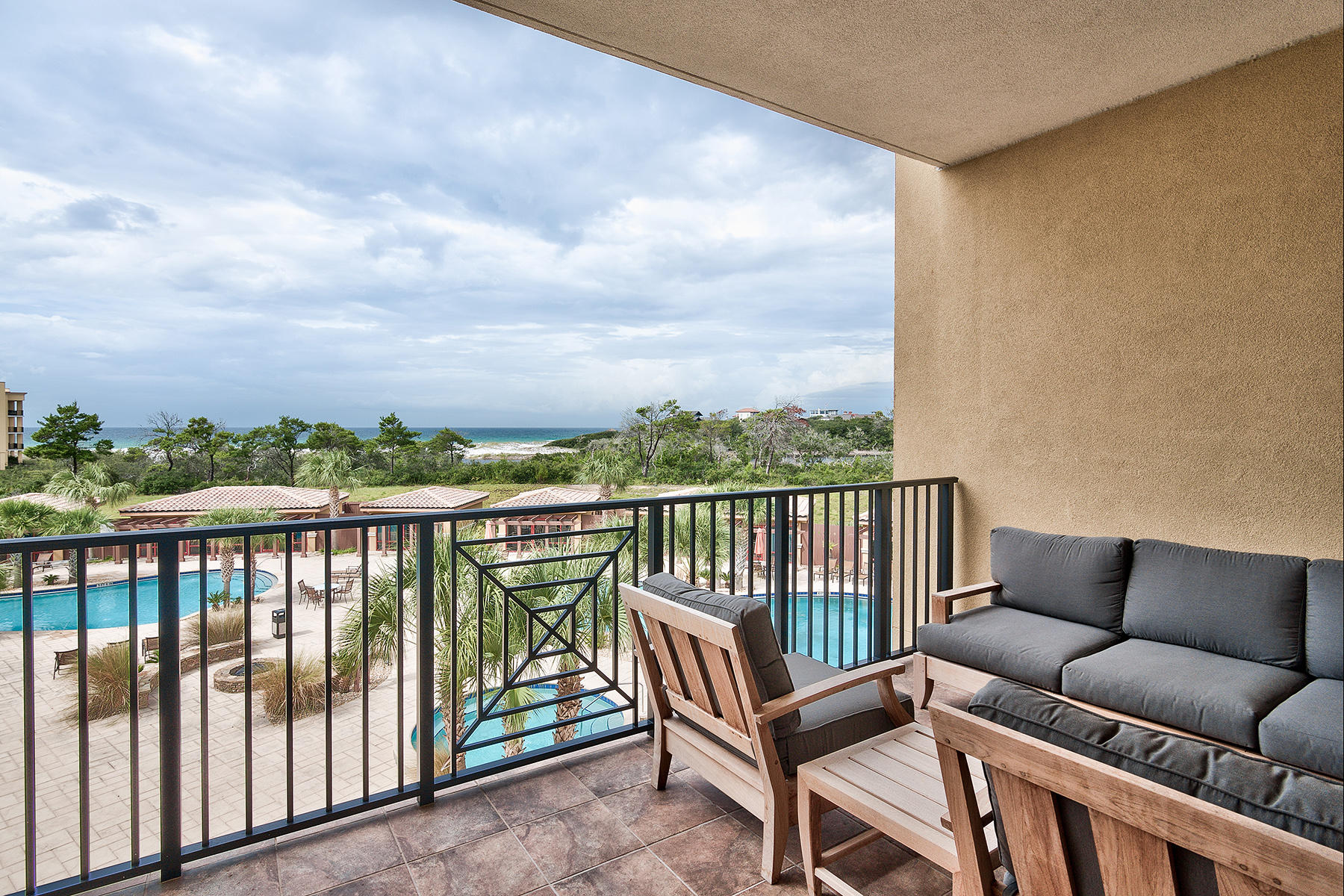 SANCTUARY BY THE SEA CONDO - Residential