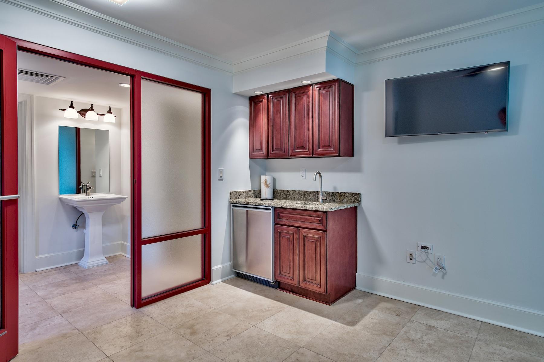 SANCTUARY BY THE SEA CONDO - Residential