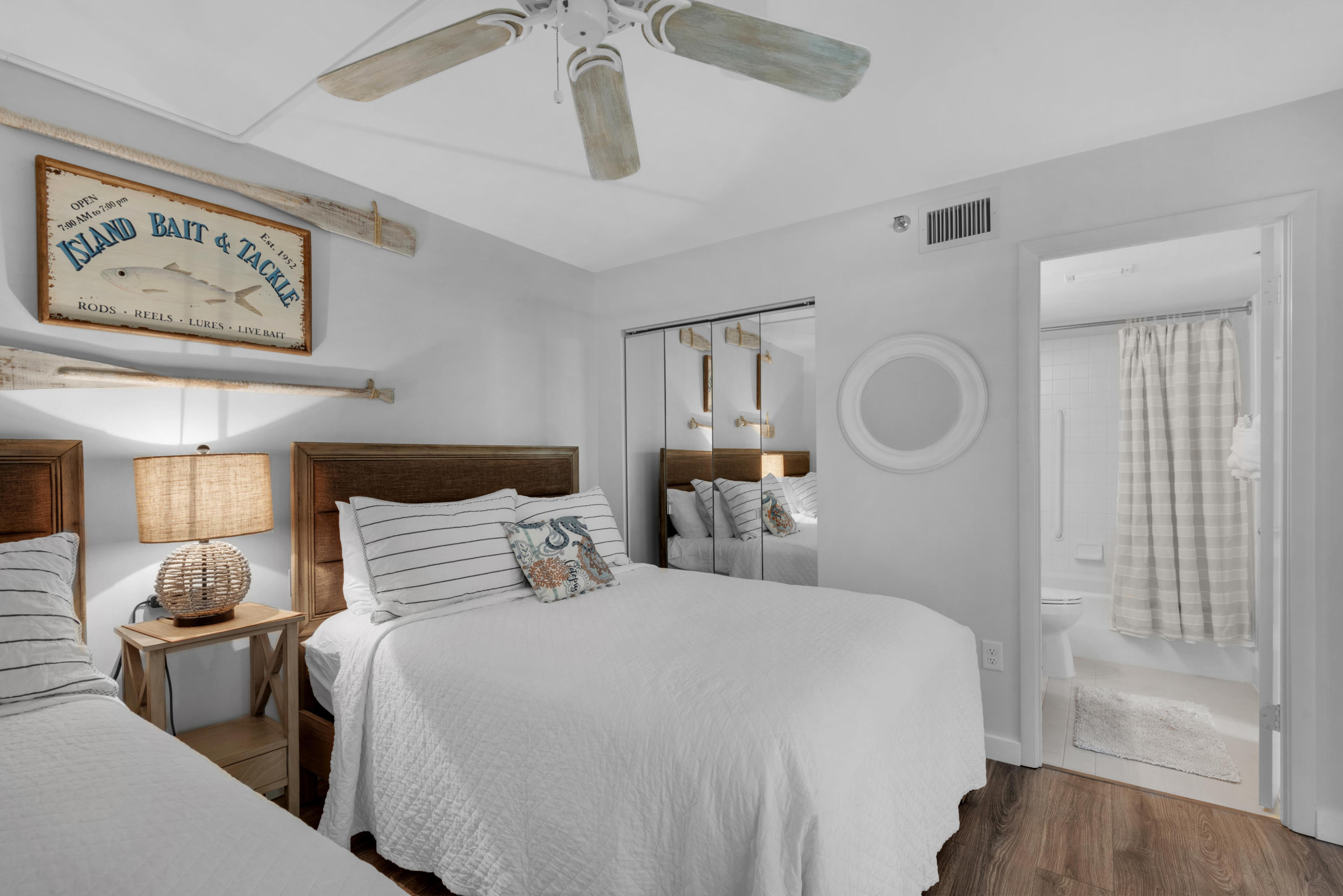 MAGNOLIA HOUSE - Residential