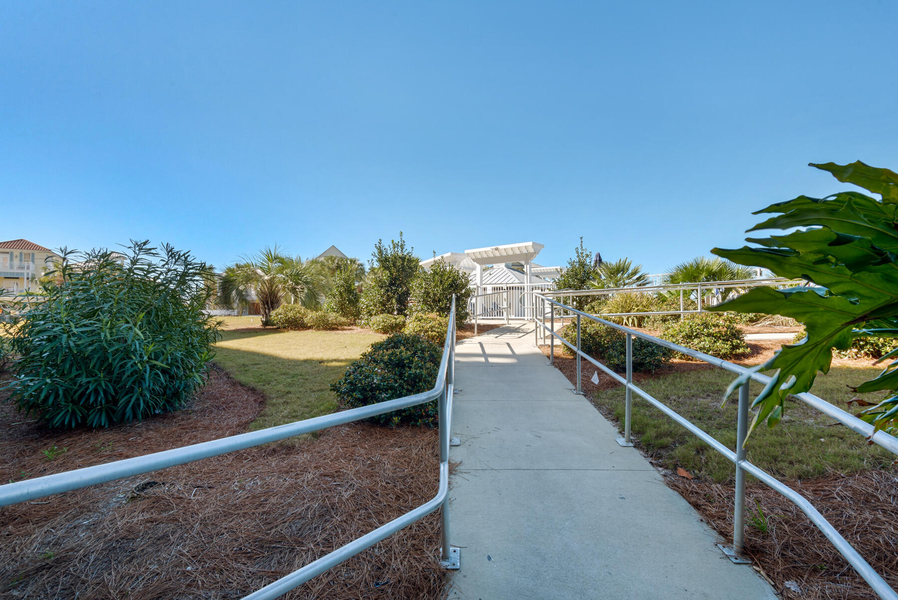 MAGNOLIA HOUSE - Residential