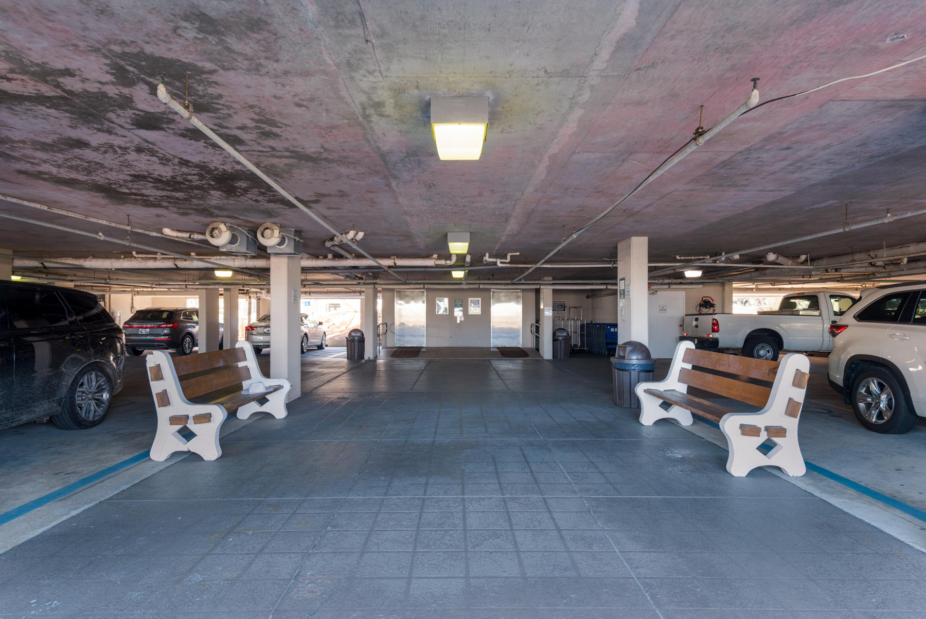 MAGNOLIA HOUSE - Residential