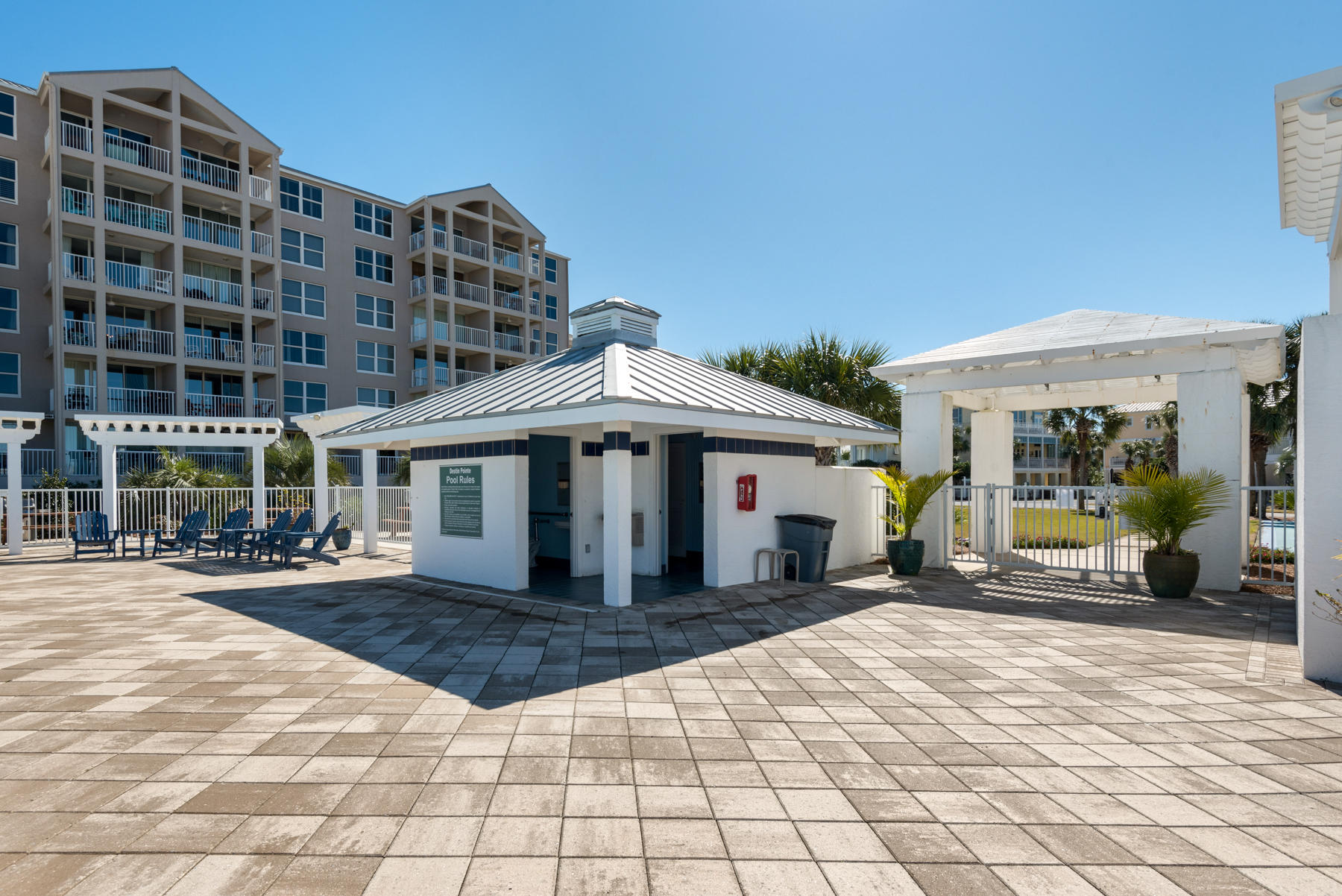 MAGNOLIA HOUSE - Residential