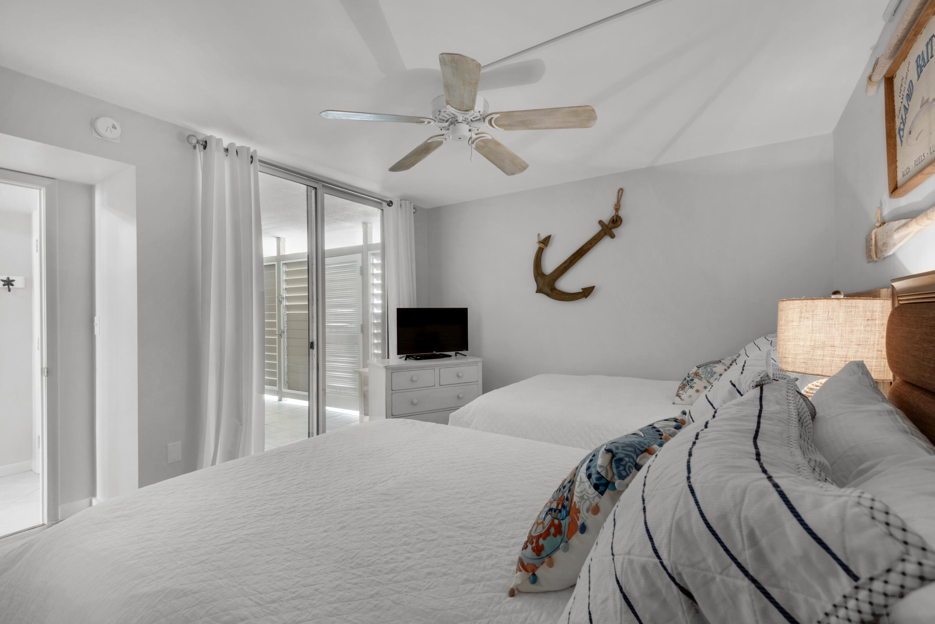 MAGNOLIA HOUSE - Residential