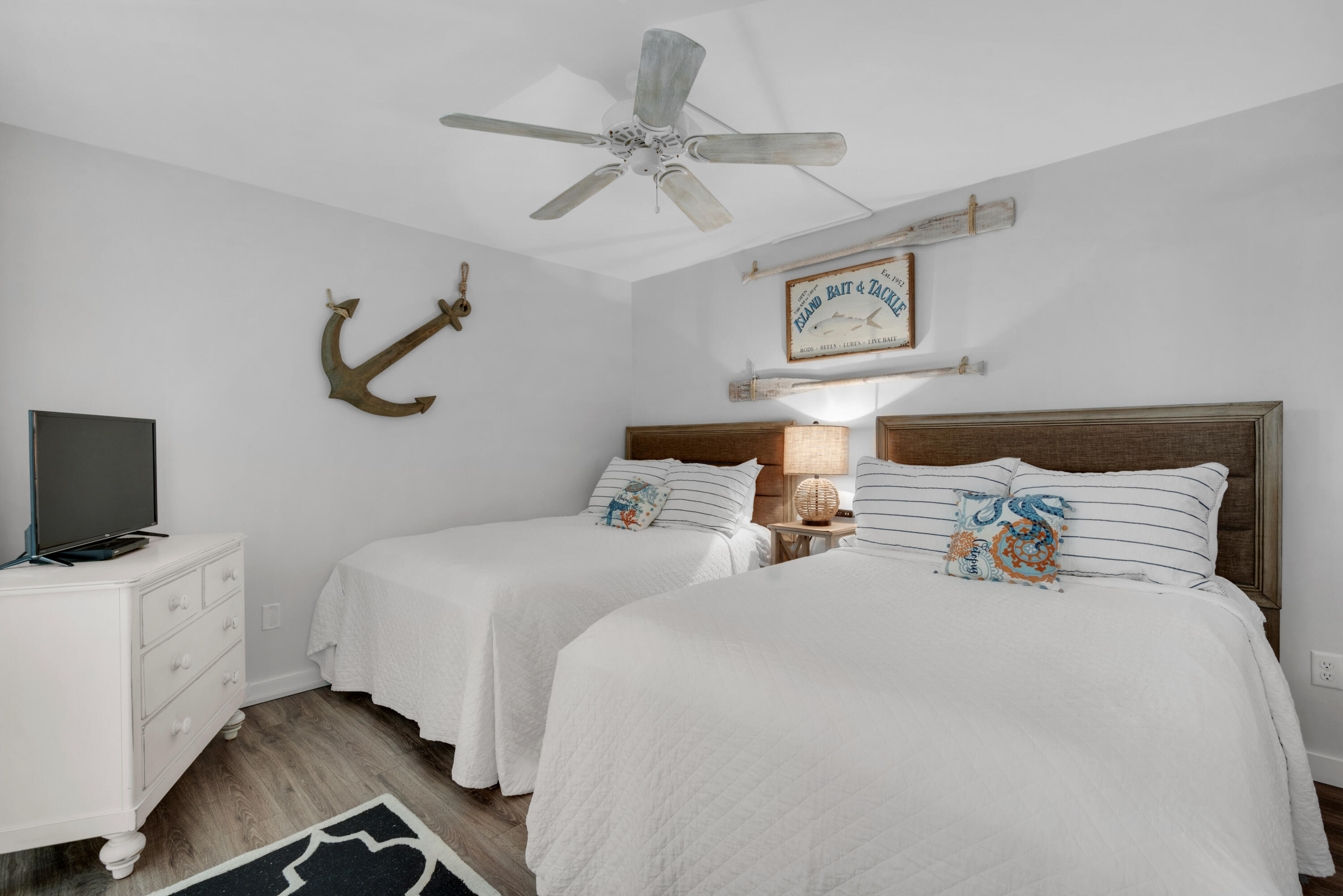 MAGNOLIA HOUSE - Residential