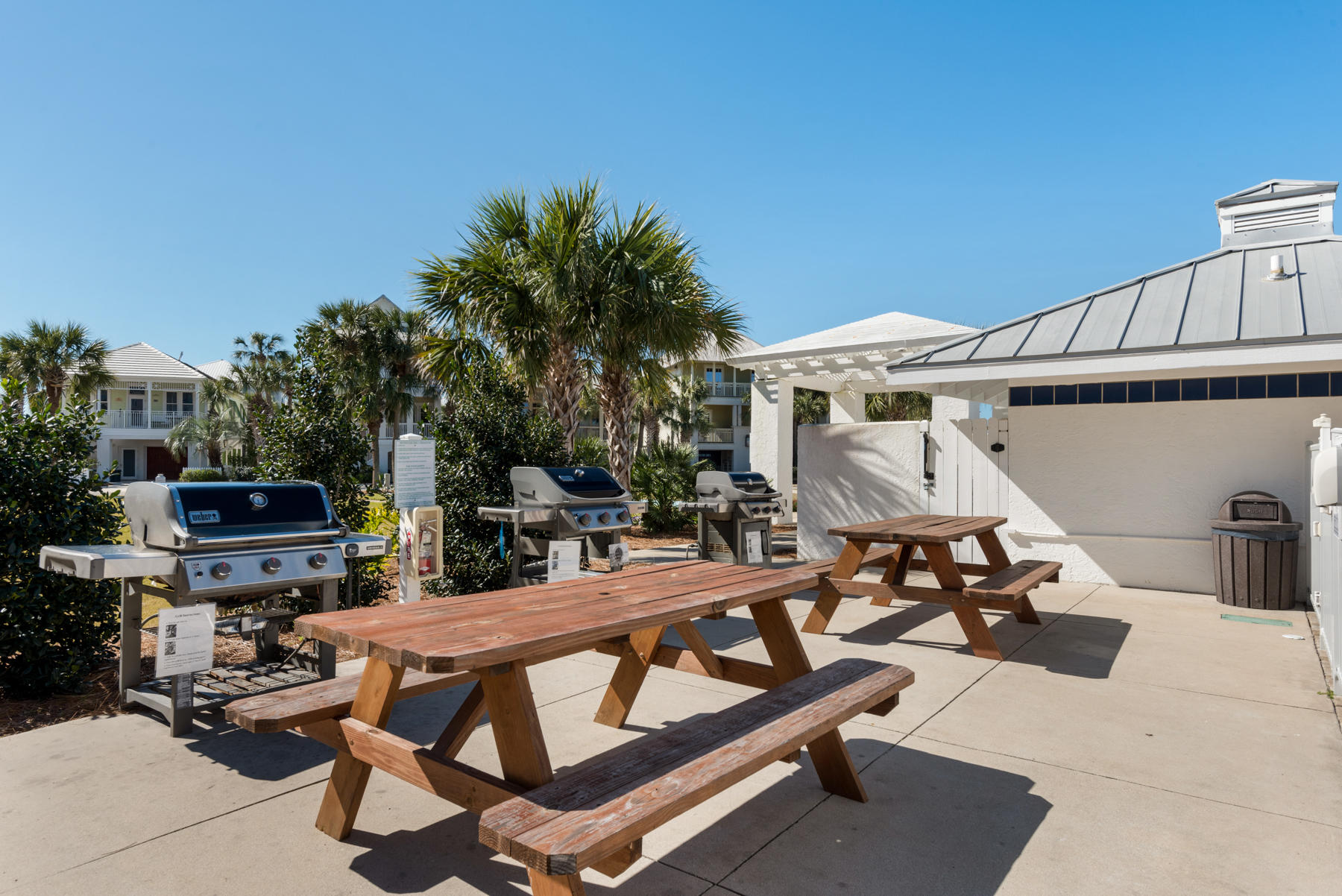 MAGNOLIA HOUSE - Residential