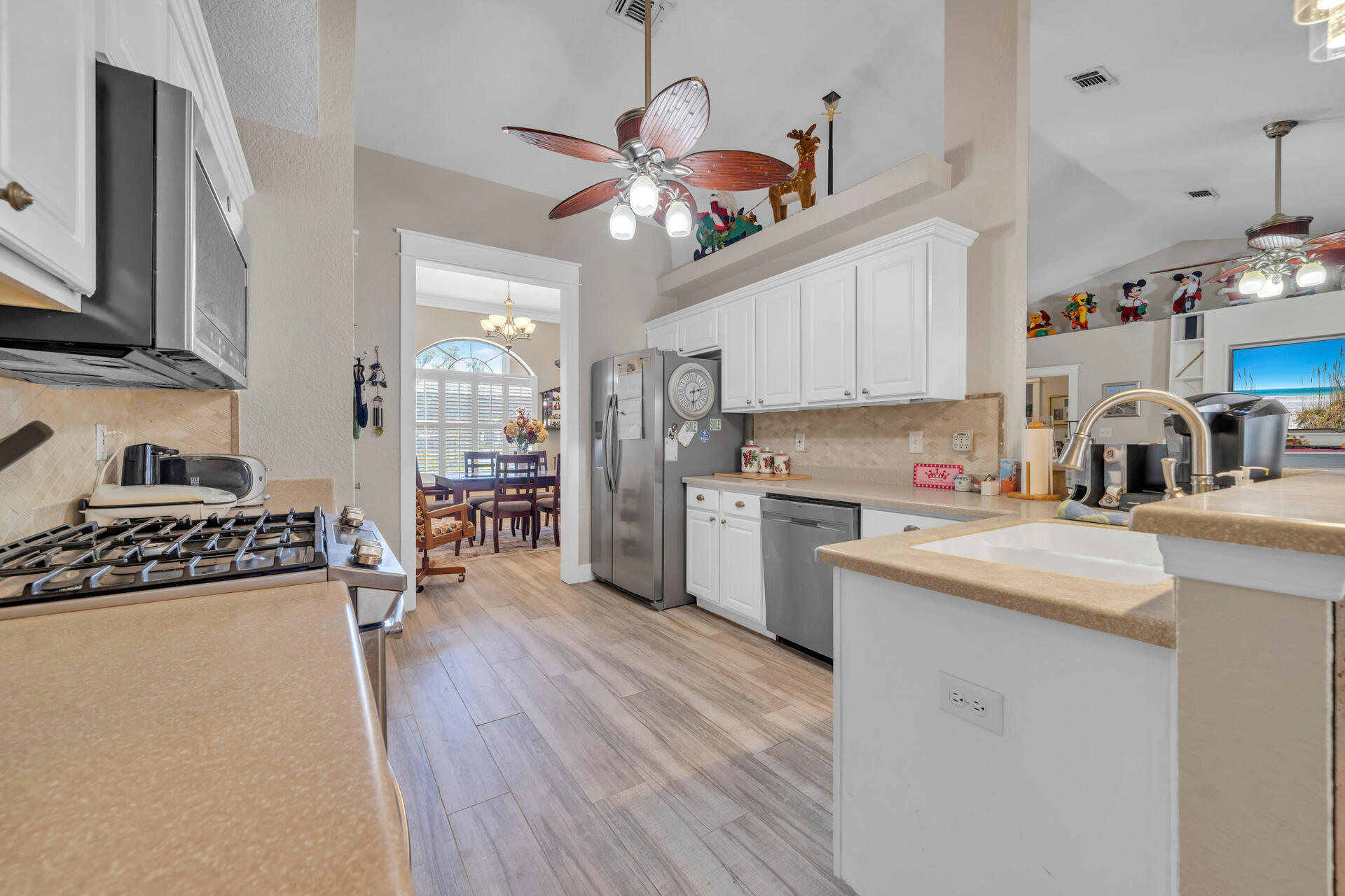 DRIFTWOOD ESTATES - Residential