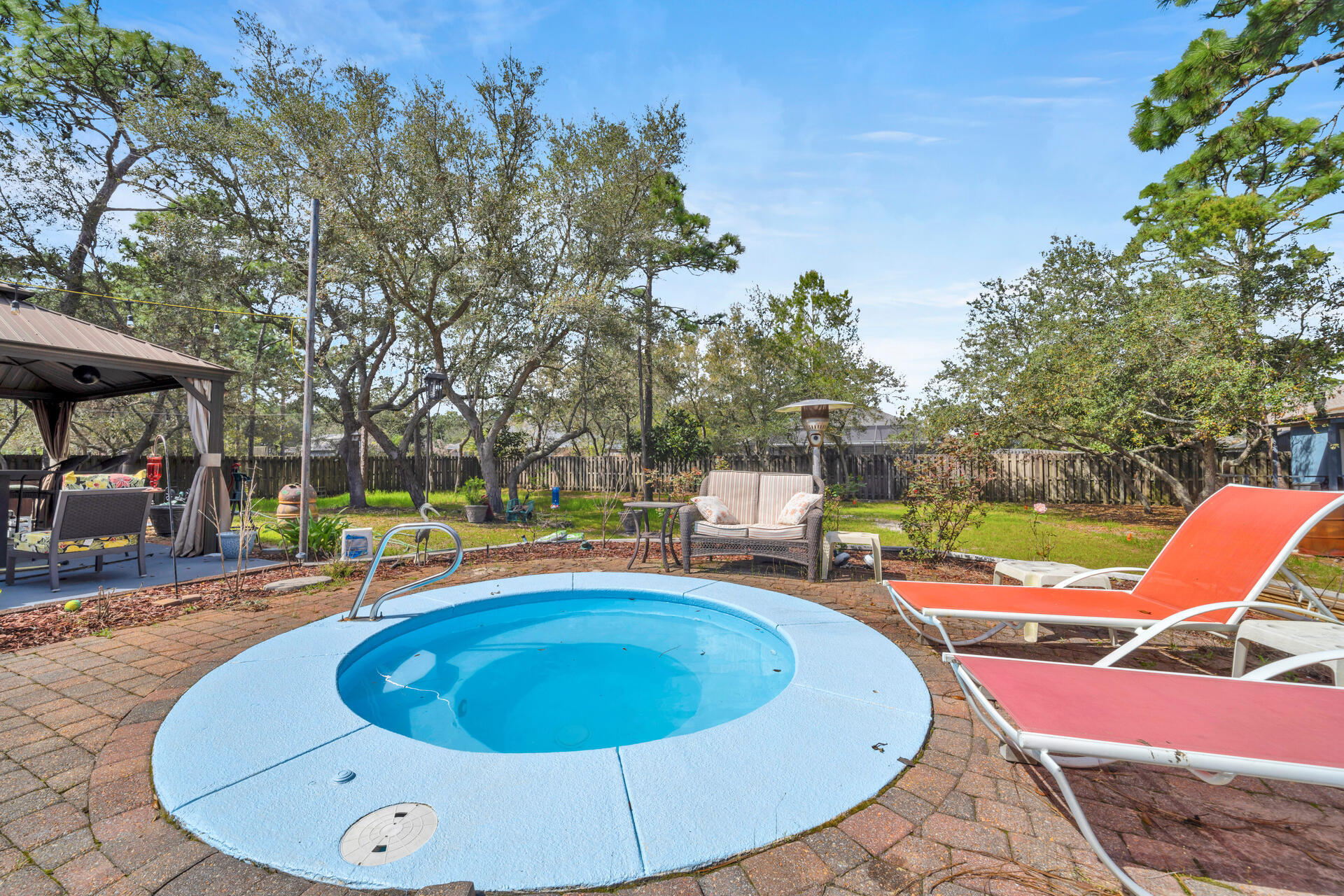 DRIFTWOOD ESTATES - Residential