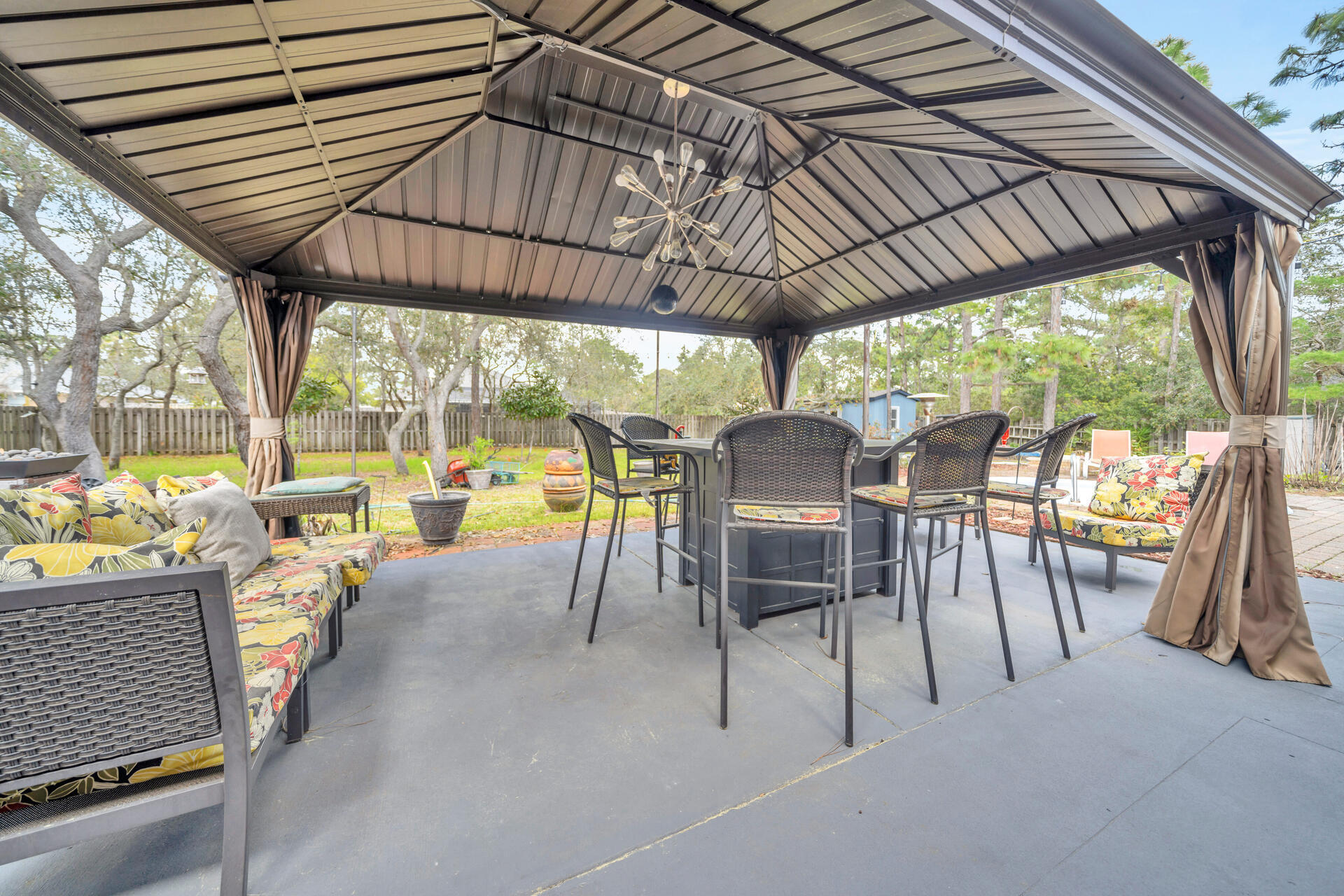 DRIFTWOOD ESTATES - Residential