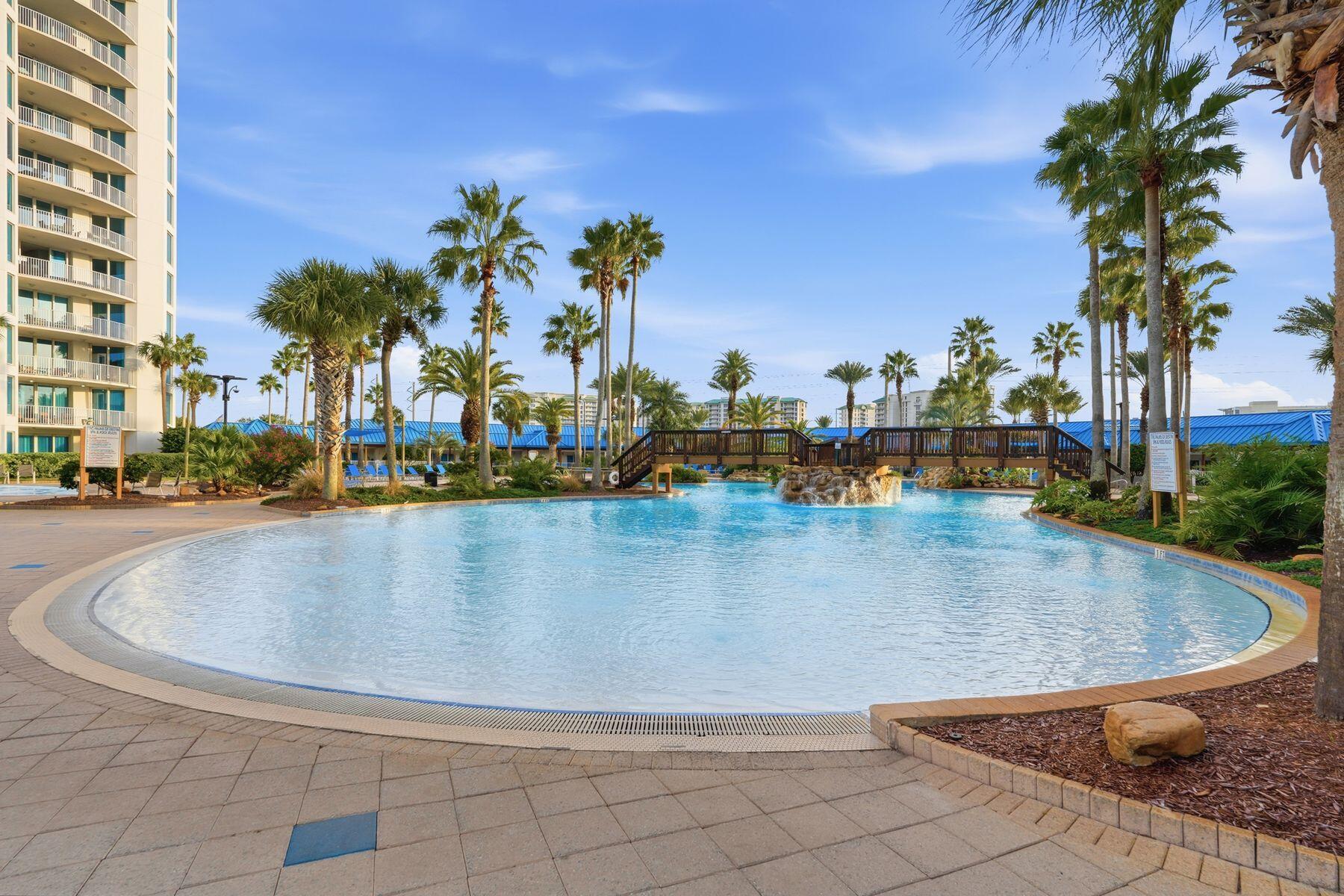 THE PALMS OF DESTIN - Residential