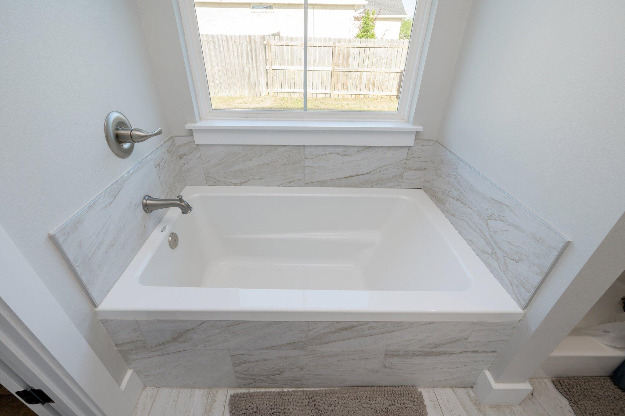 THE PINES - Residential