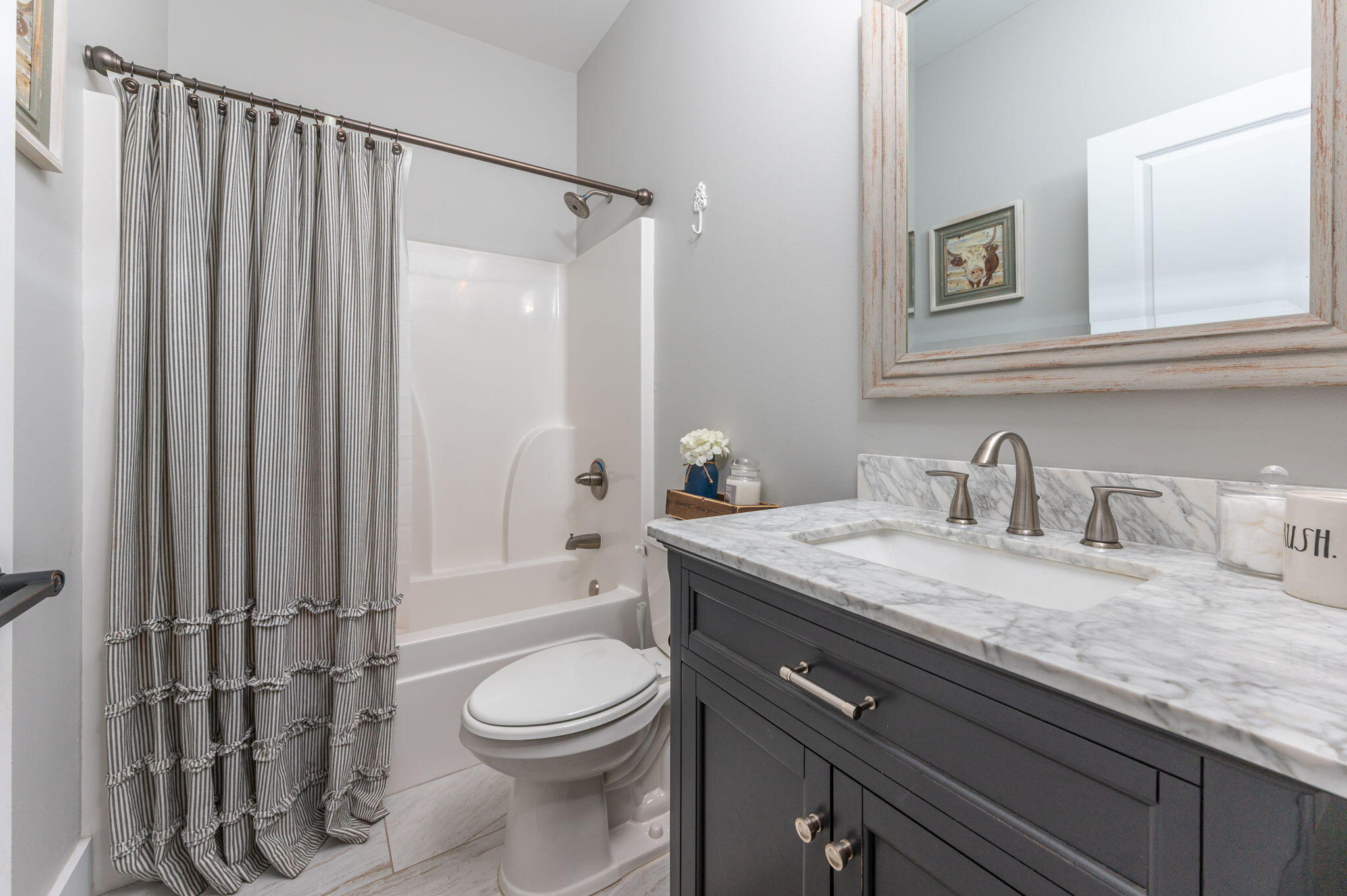 THE PINES - Residential