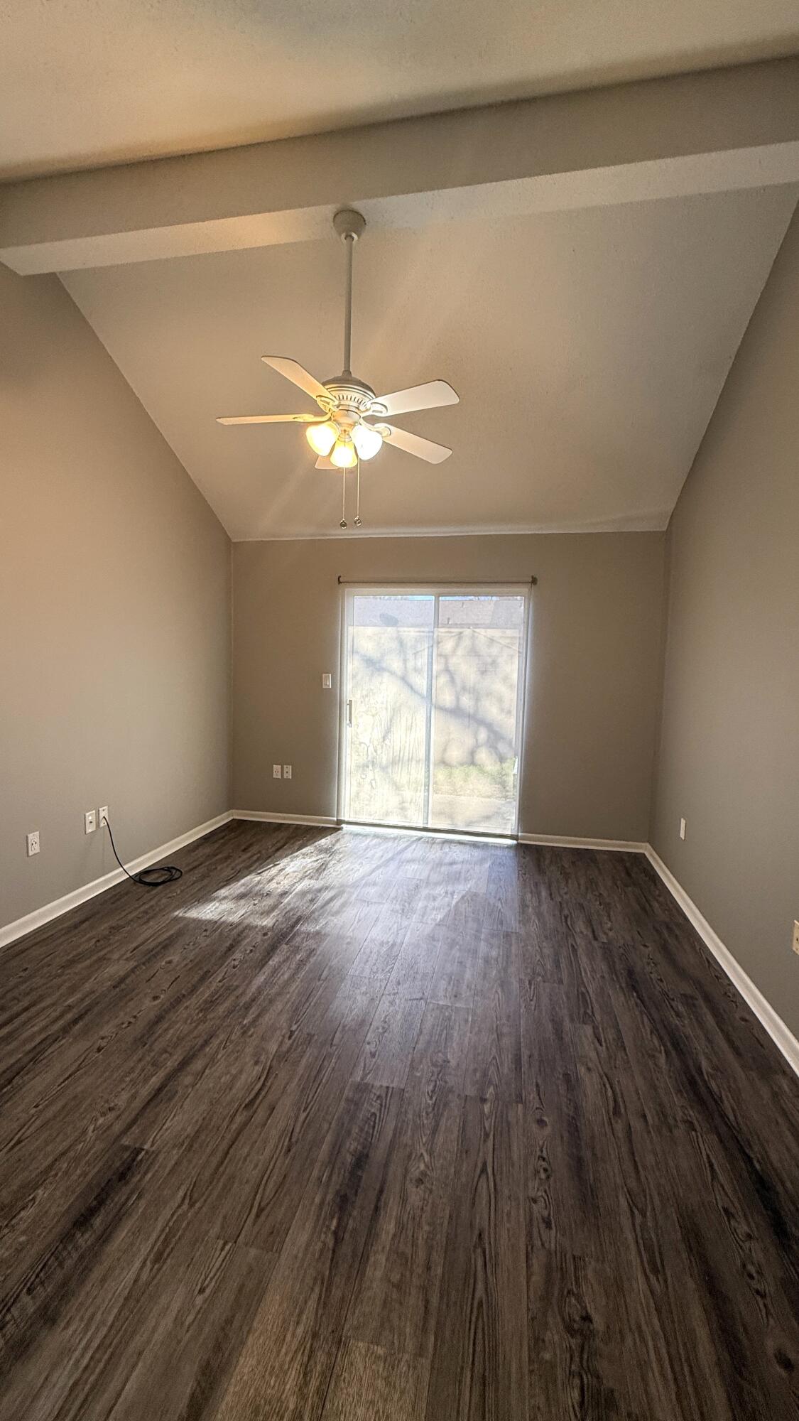 CANTERBURY WOODS - Residential