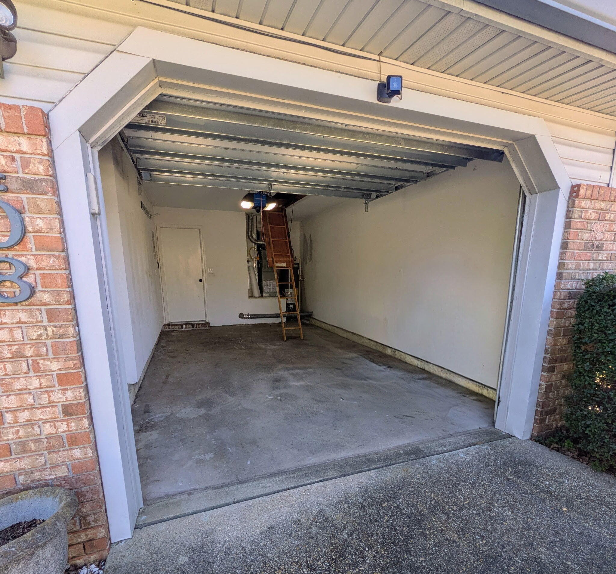 CANTERBURY WOODS - Residential