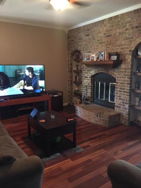 CHATEAU PRES DE LA MER - Residential Lease