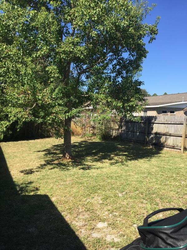 CHATEAU PRES DE LA MER - Residential Lease