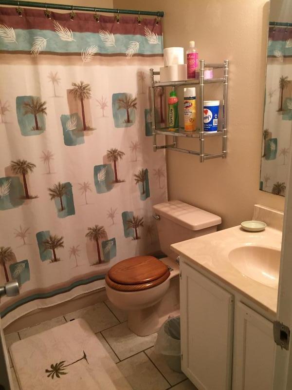 CHATEAU PRES DE LA MER - Residential Lease