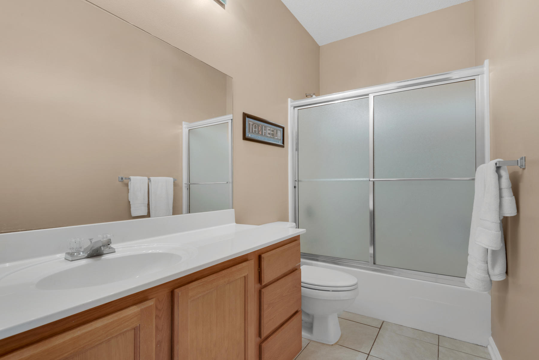 STONEGATE VILLAS - Residential