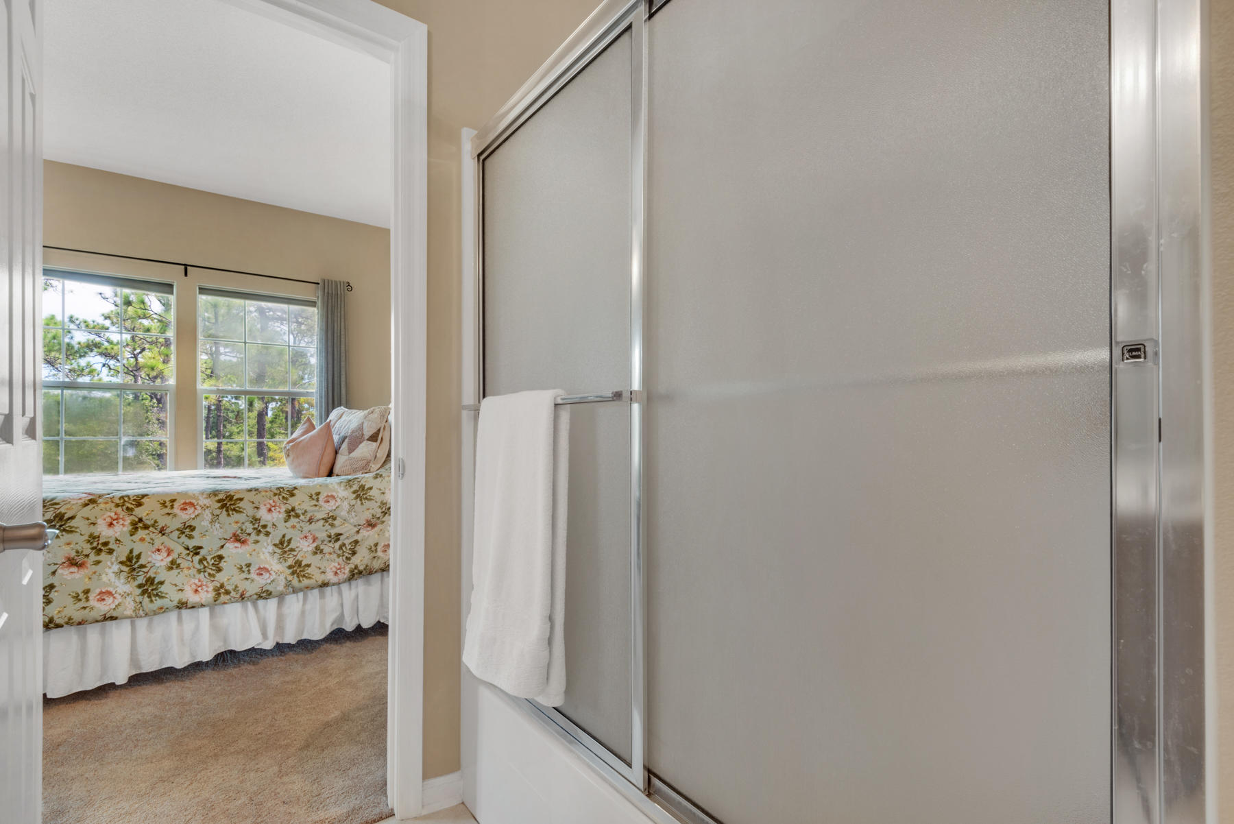 STONEGATE VILLAS - Residential