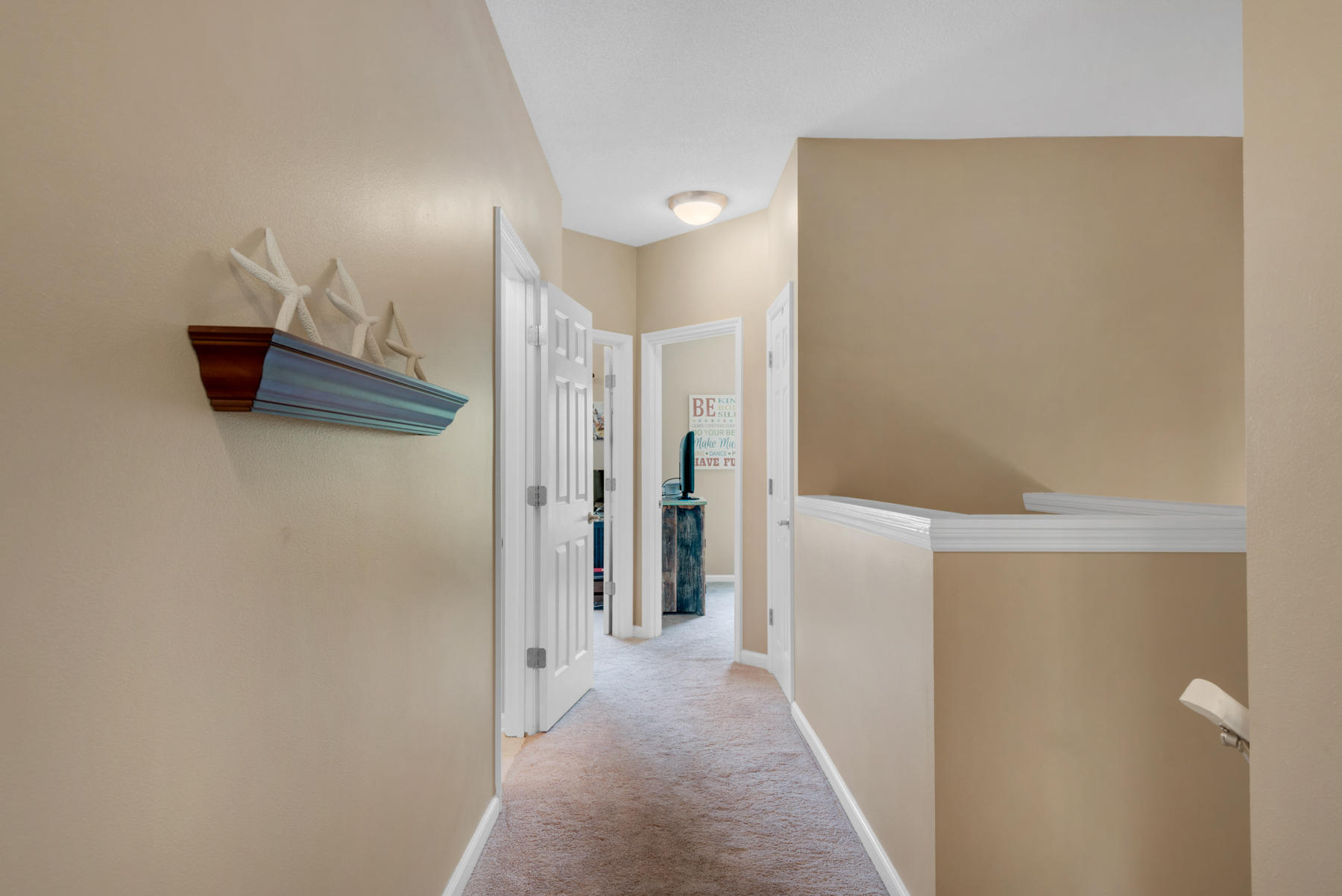 STONEGATE VILLAS - Residential