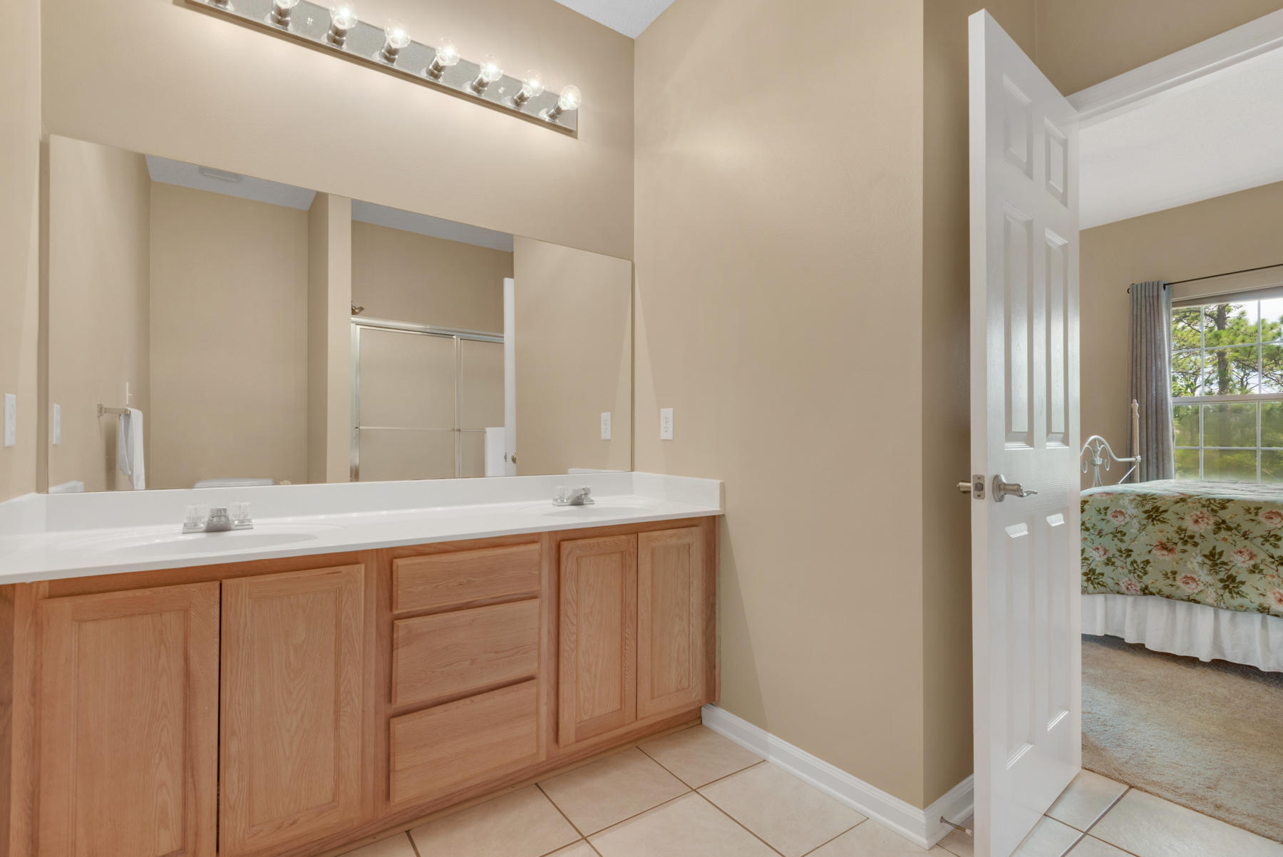 STONEGATE VILLAS - Residential