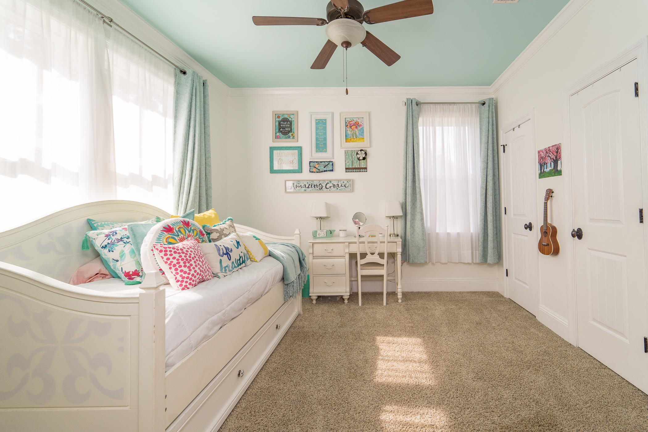 PARISH AT BLUEWATER POINT - Residential