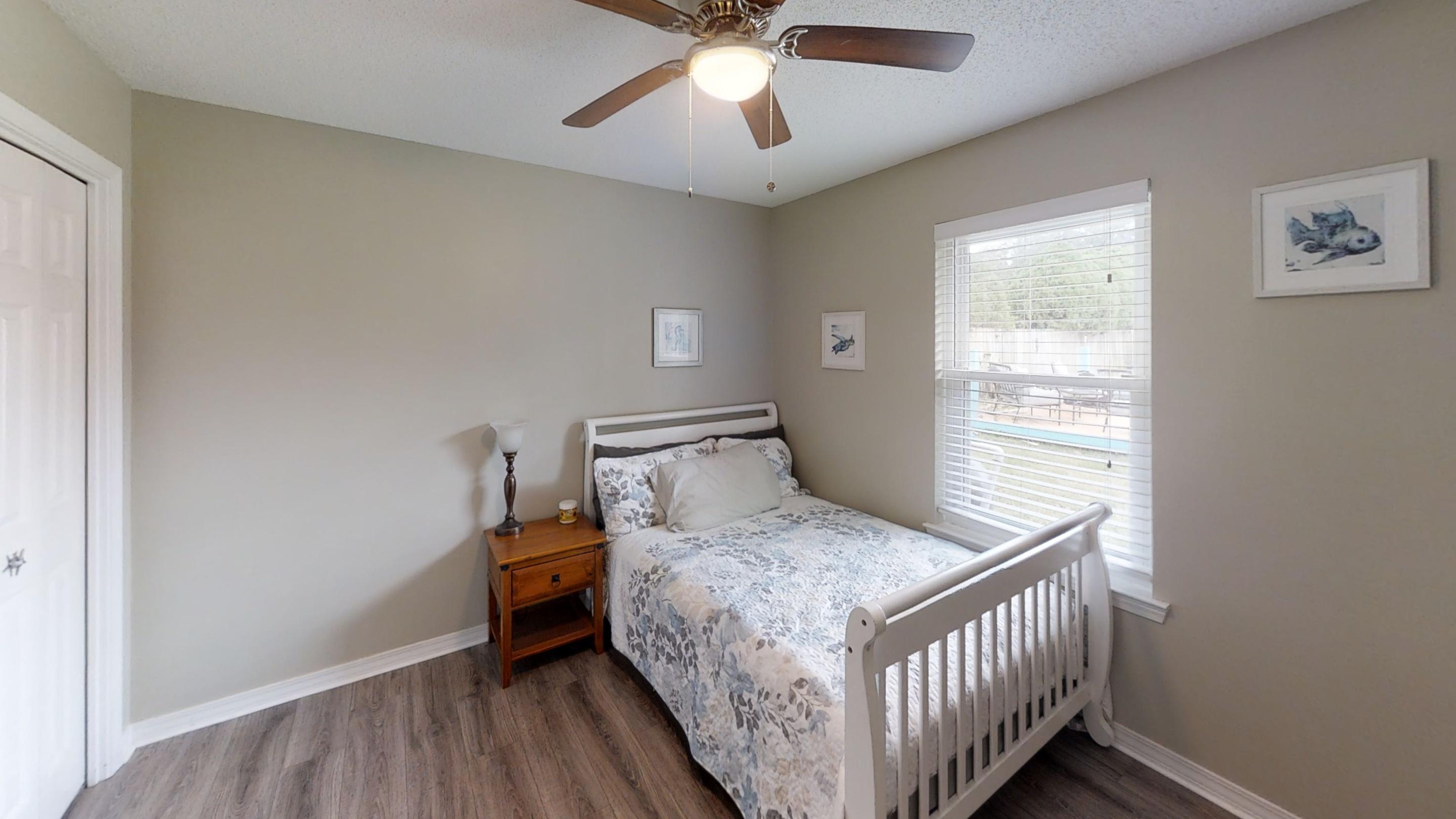 COUNTRY BREEZE ESTATES - Residential