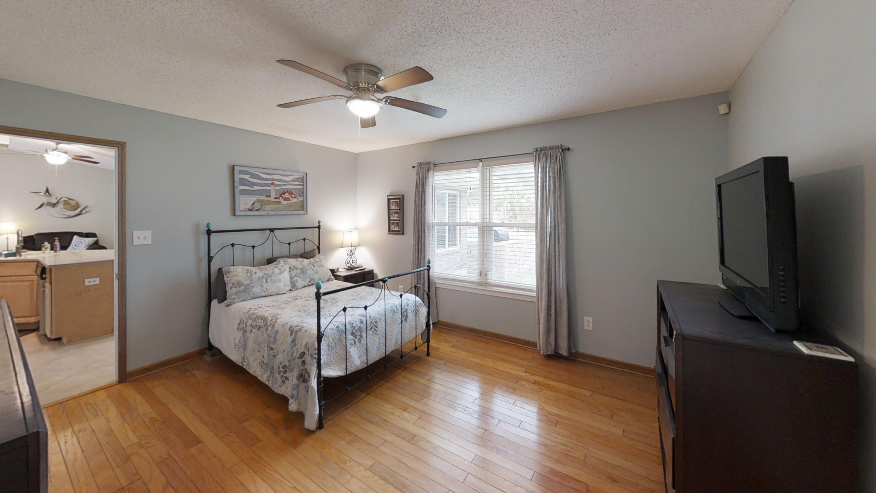 COUNTRY BREEZE ESTATES - Residential