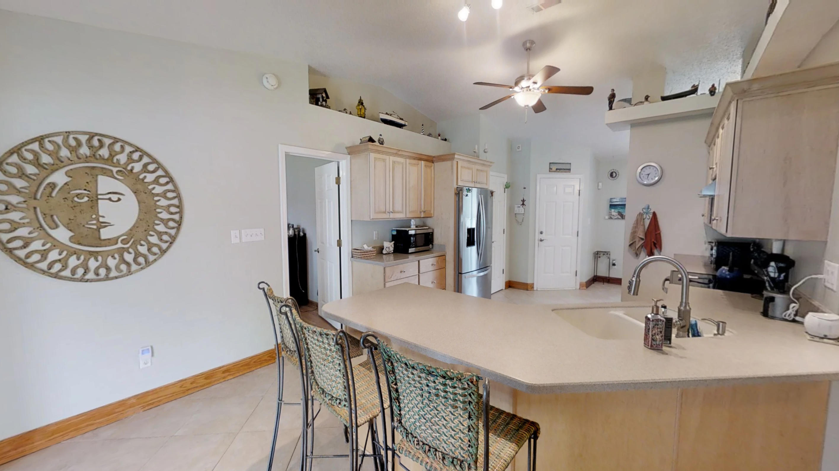 COUNTRY BREEZE ESTATES - Residential