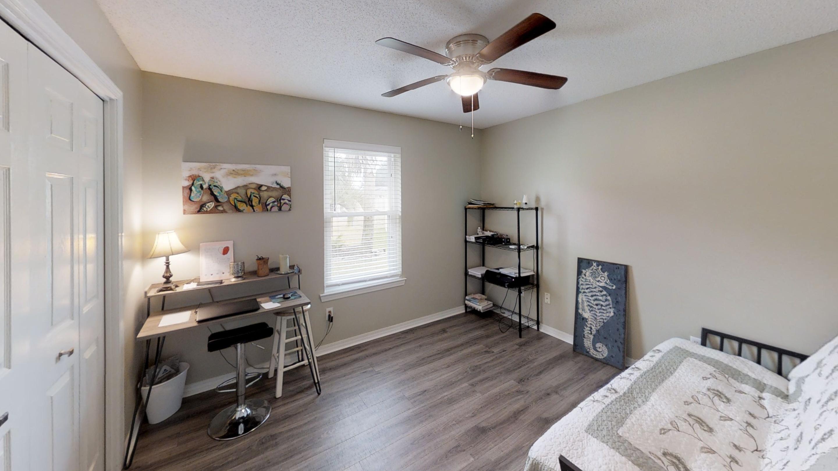 COUNTRY BREEZE ESTATES - Residential