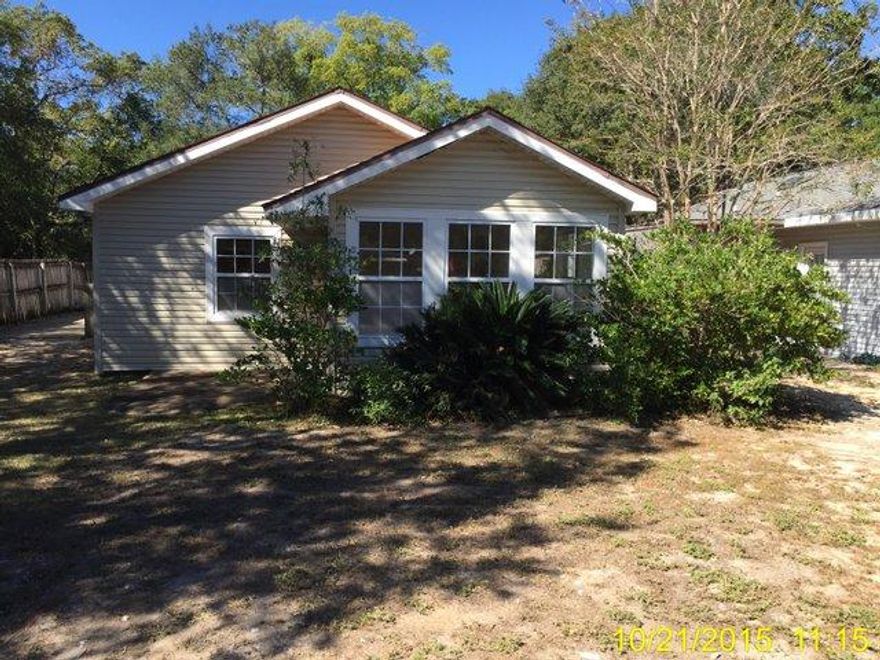 REO ~ Charming Older Home w/ Lots of Potential for Starter Home... This 2 Bd / 2 Ba home has newer updates included tile flooring through out the living, dining & kitchen areas. The living room features vaulted ceiling. The large fenced back yard offers a spacious patio & storage shed. Don't miss out on this great home. Property was built prior to 1978 & lead-based paint potentially exists.
