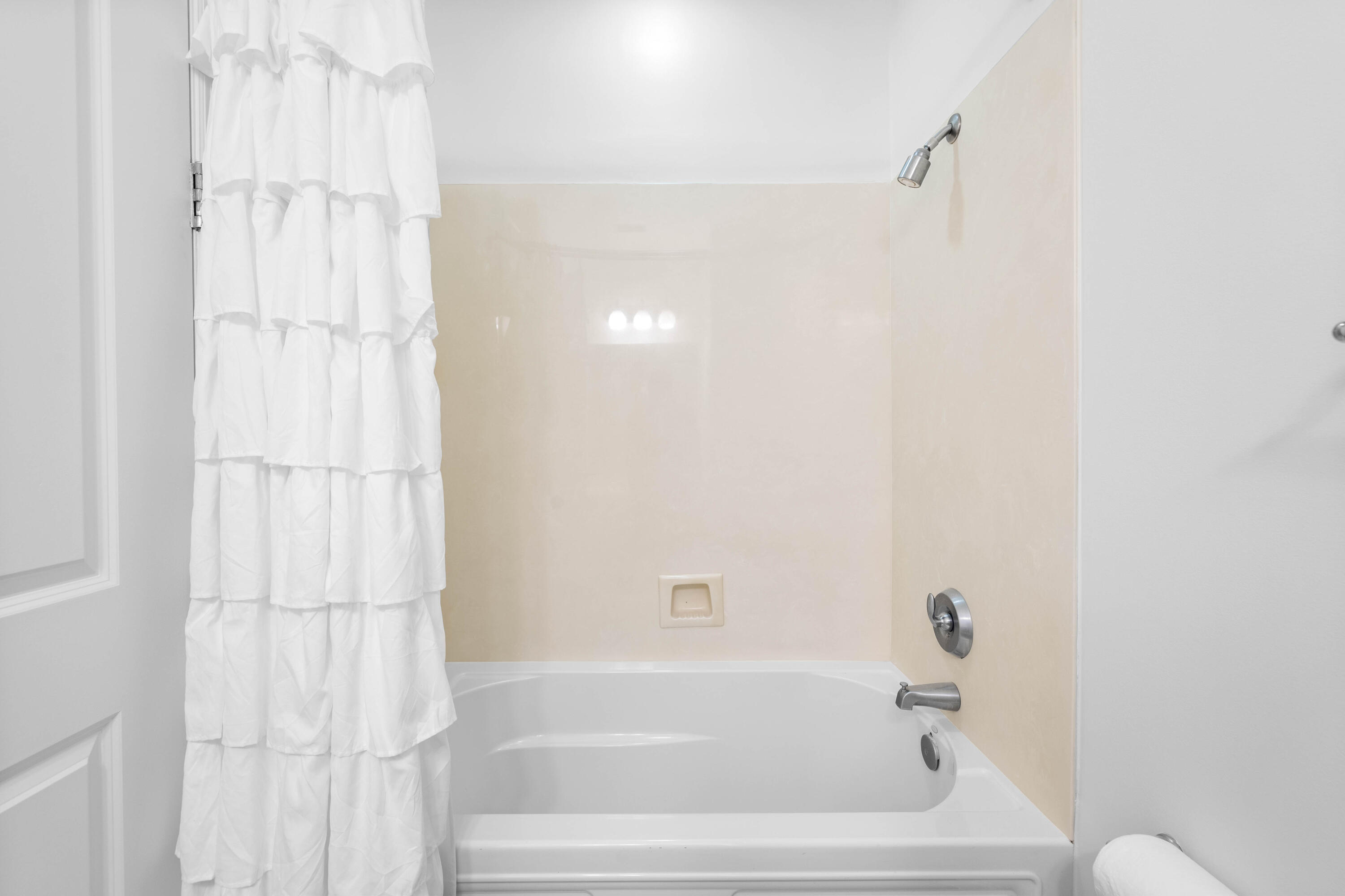 ALEXANDER AT PALM COURT - Residential