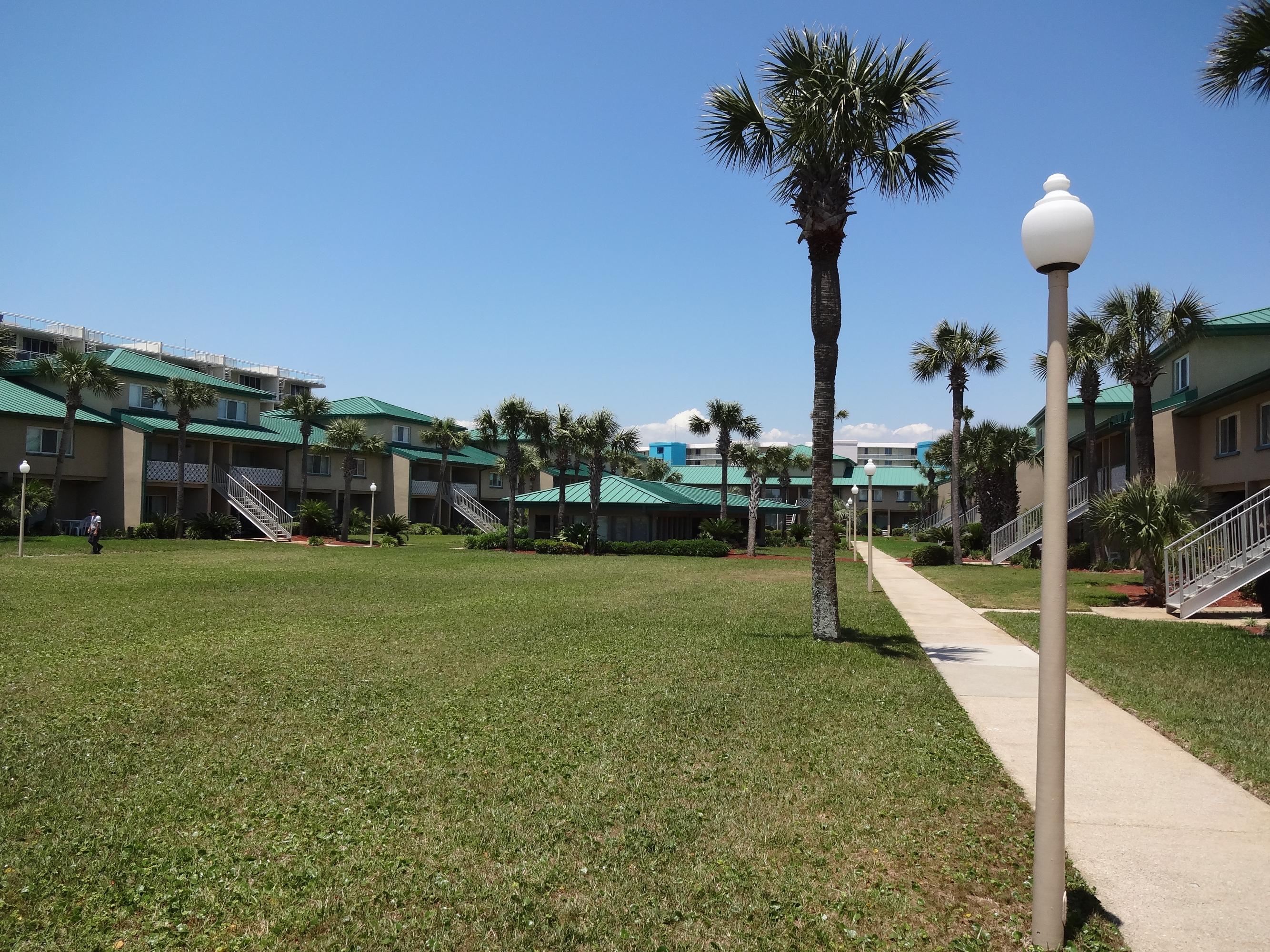 SEASPRAY CONDO - Residential