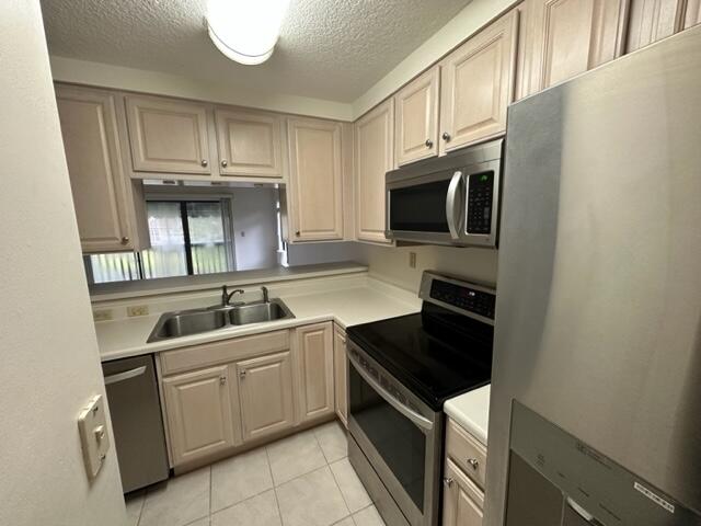 LAKESIDE CONDO AT BLUEWATER BAY - Residential Lease