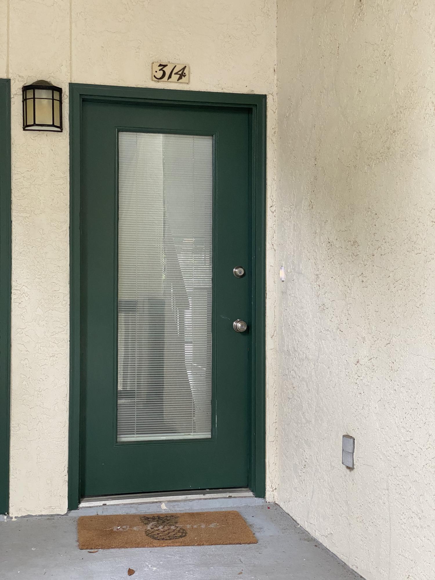 LAKESIDE CONDO AT BLUEWATER BAY - Residential Lease