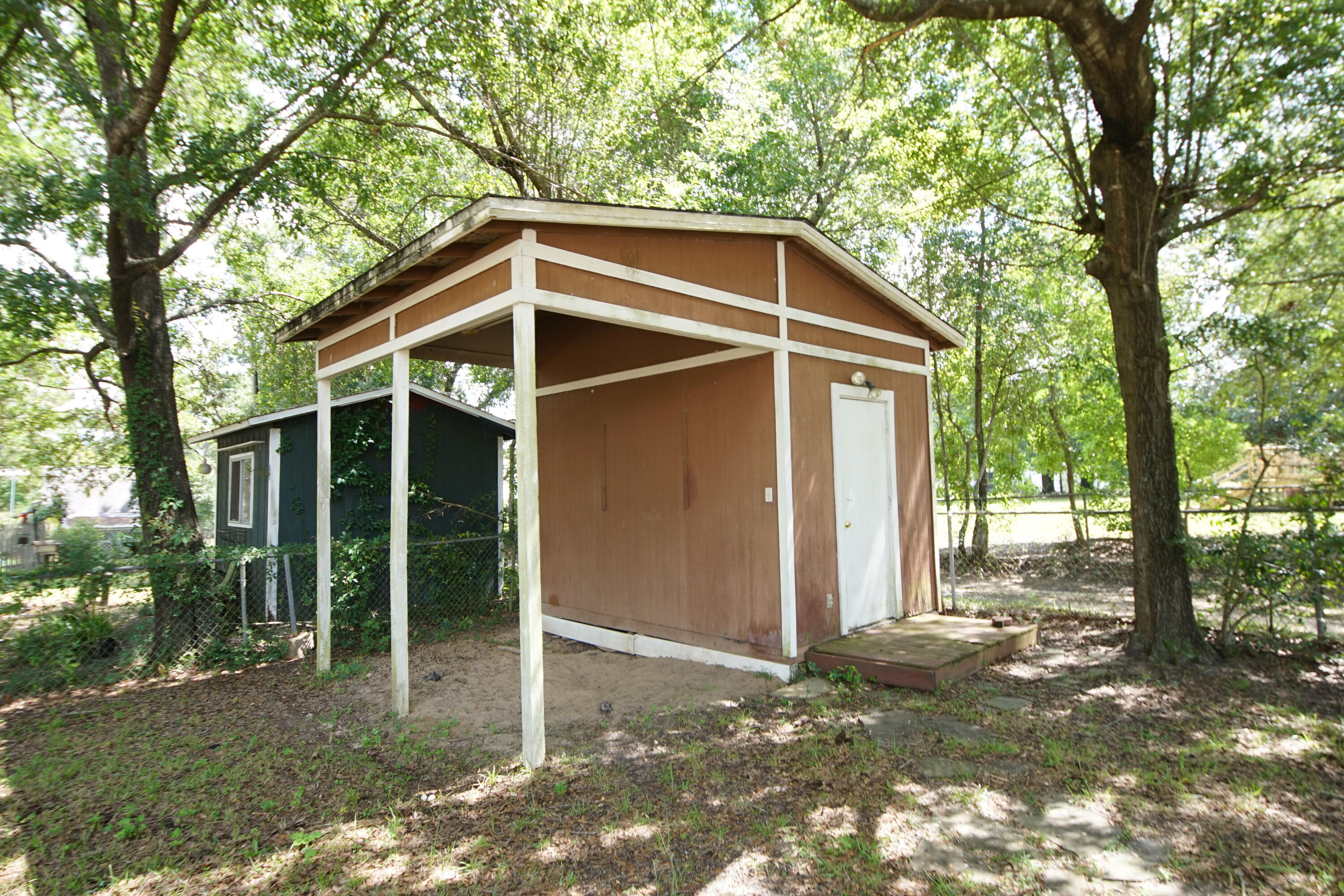 MCLAUGHLIN & HARRIS - Residential