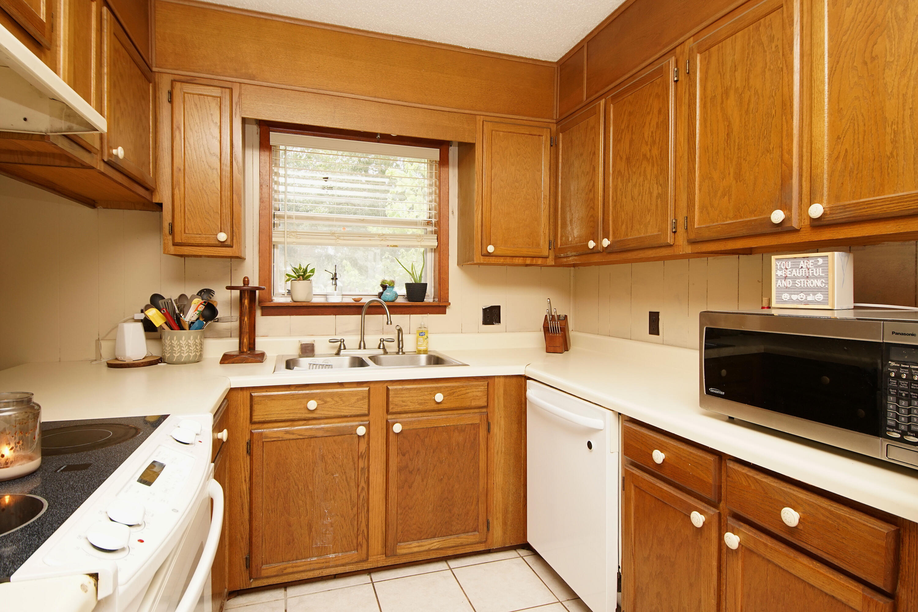 MCLAUGHLIN & HARRIS - Residential