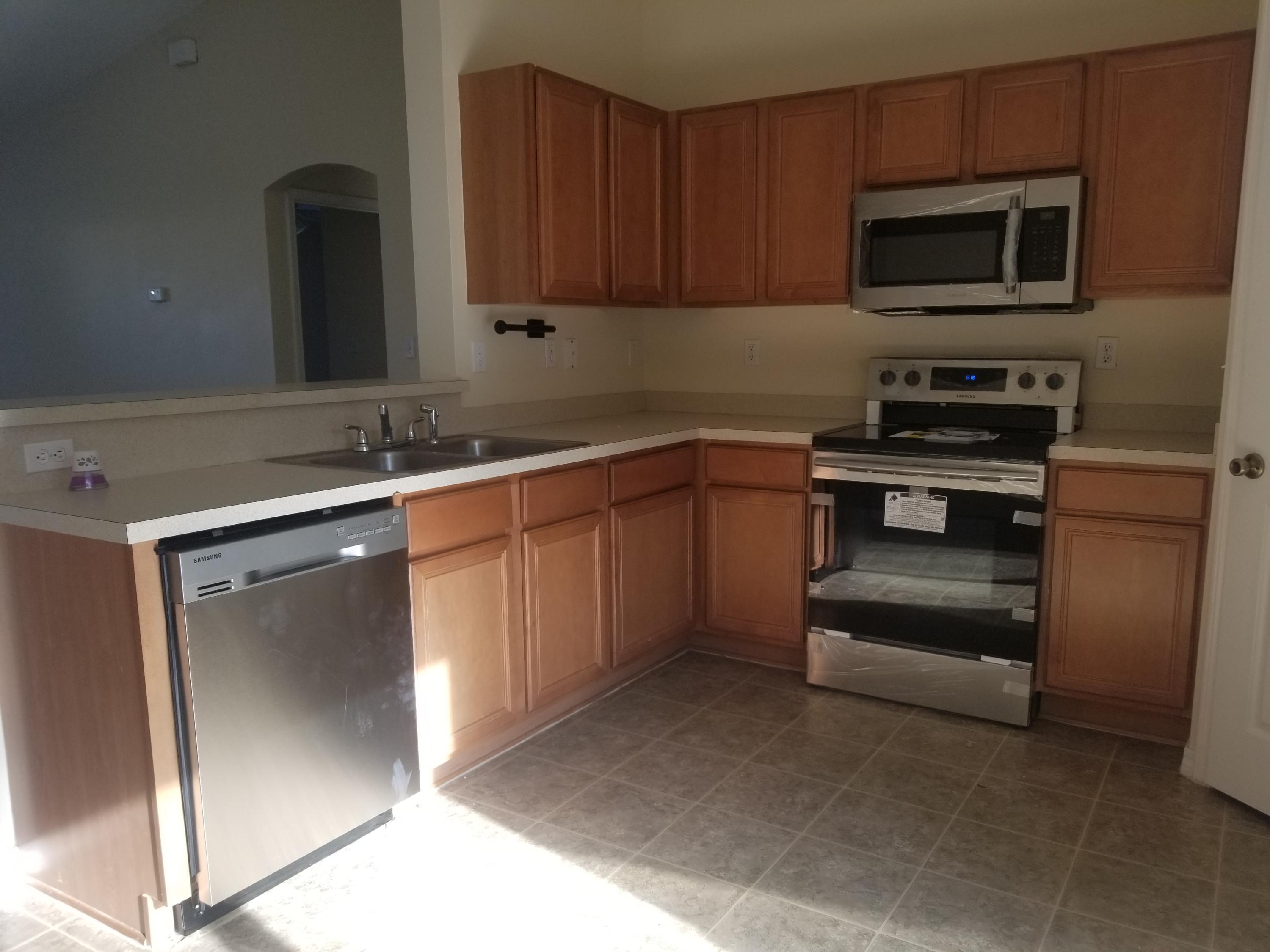 RIDGE CREST PH II - Residential