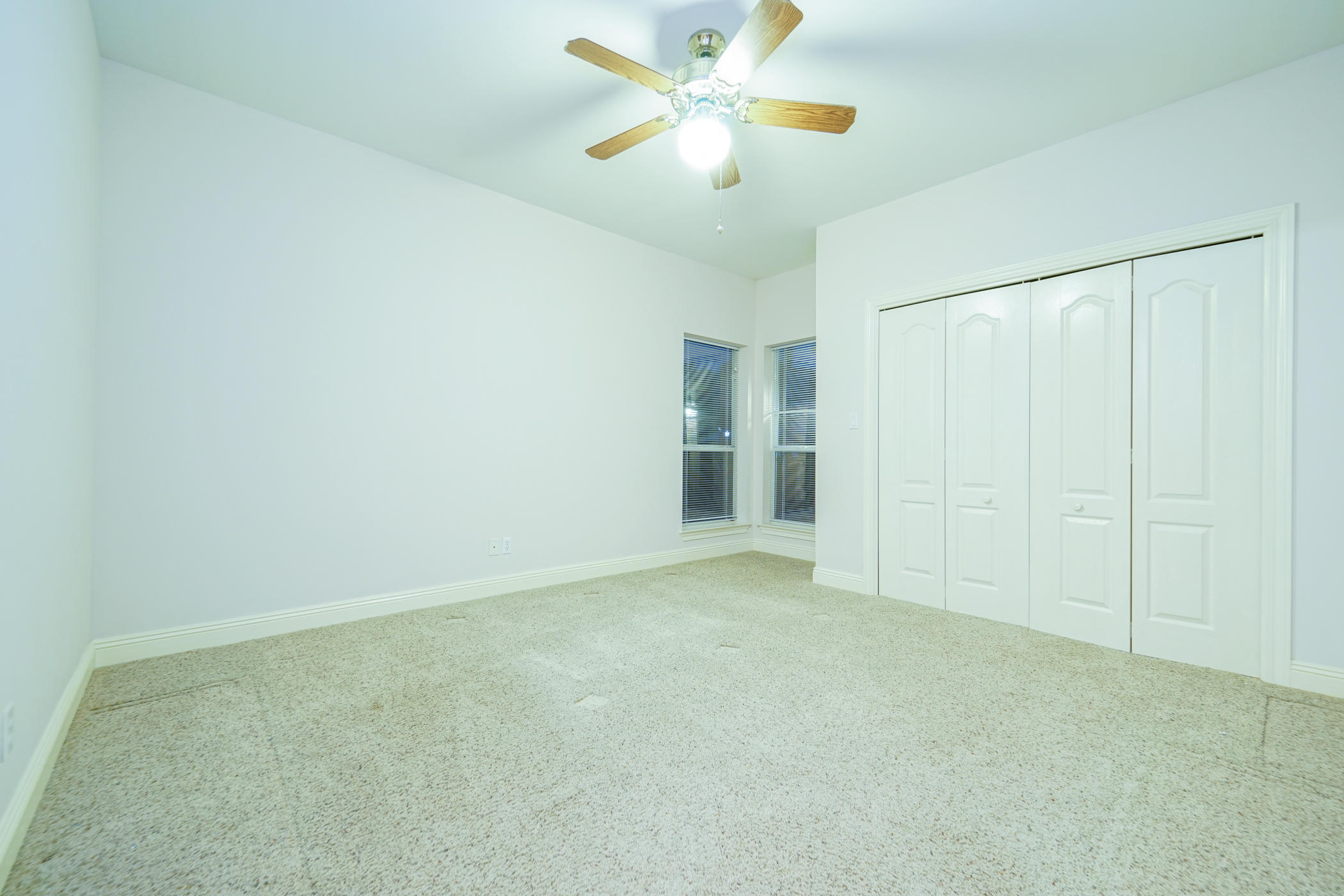 BAYTOWNE AVE EAST - Residential