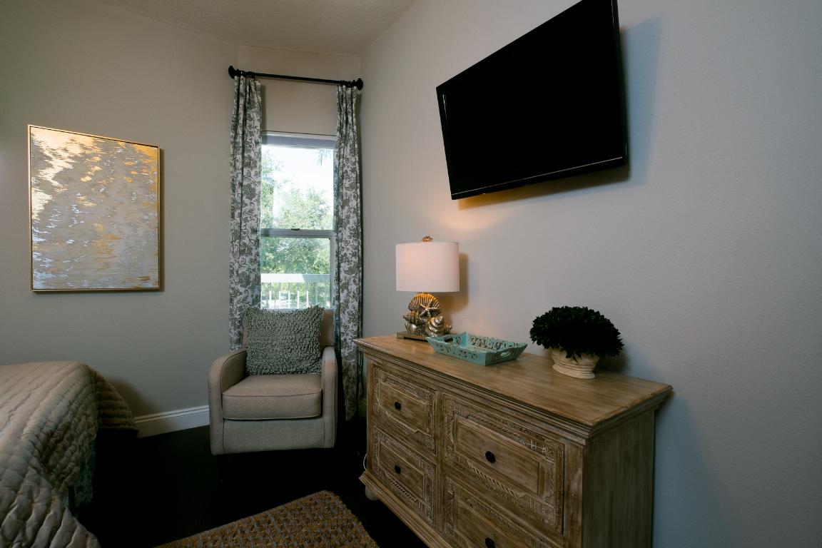 SUMMIT AT TOPS'L (THE) - Residential