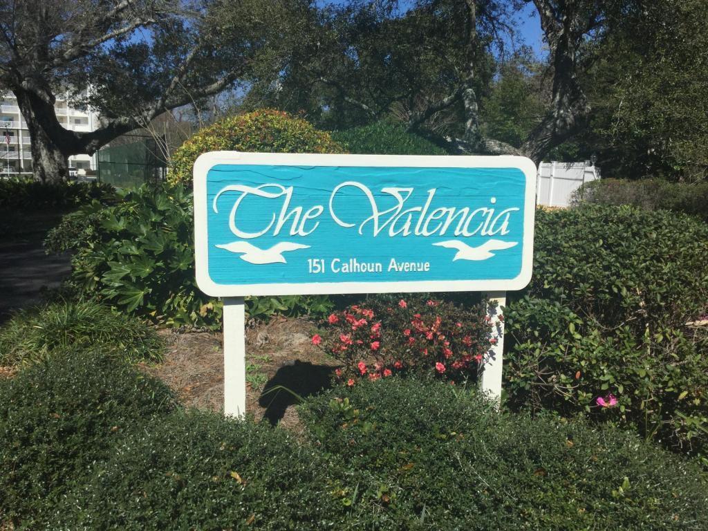 VALENCIA CONDO - Residential