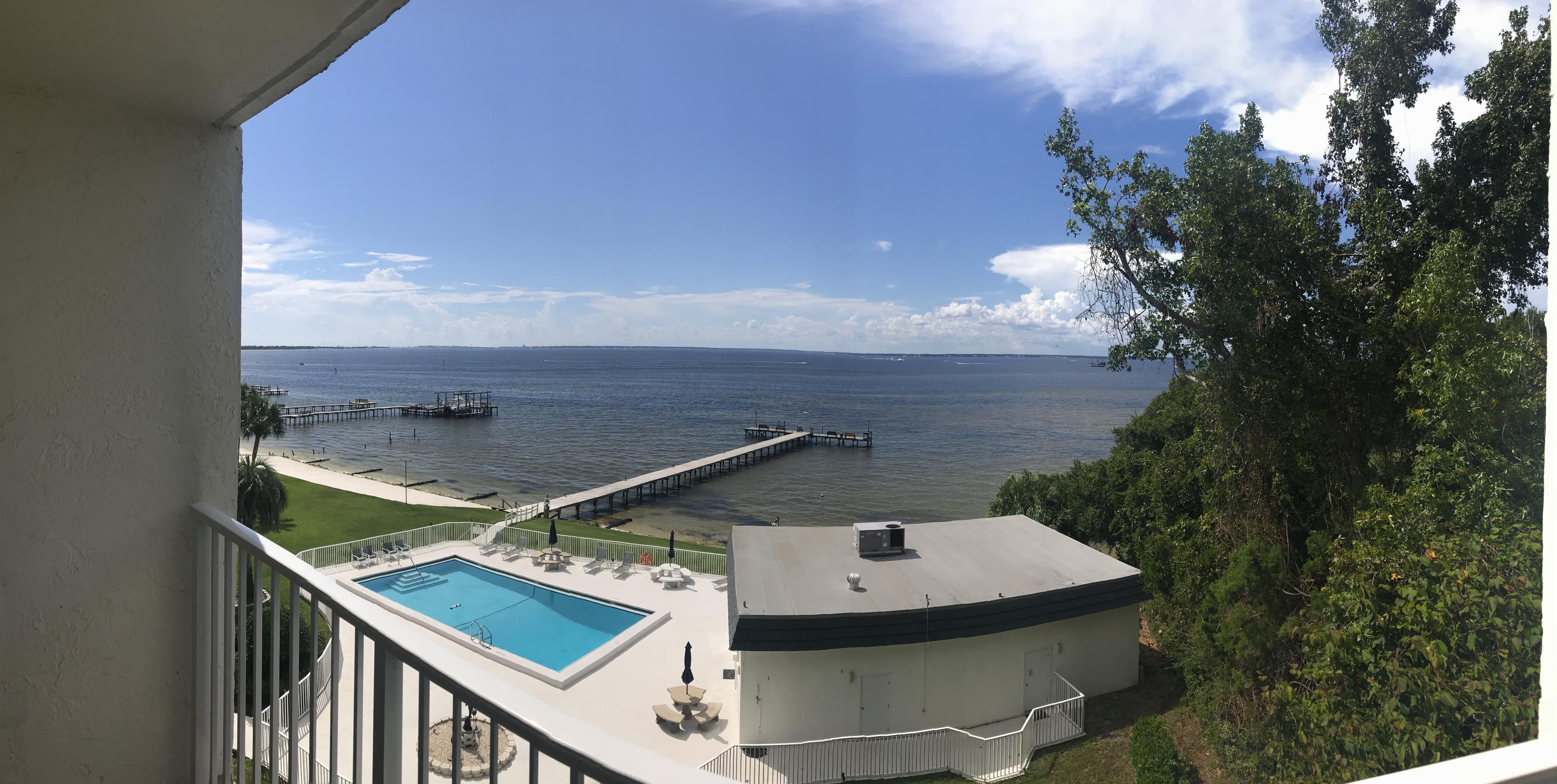 VALENCIA CONDO - Residential