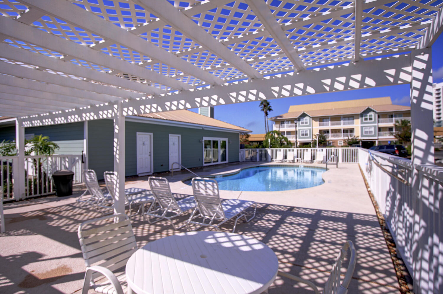 ST MARTIN BEACHWALK VILLAS - Residential